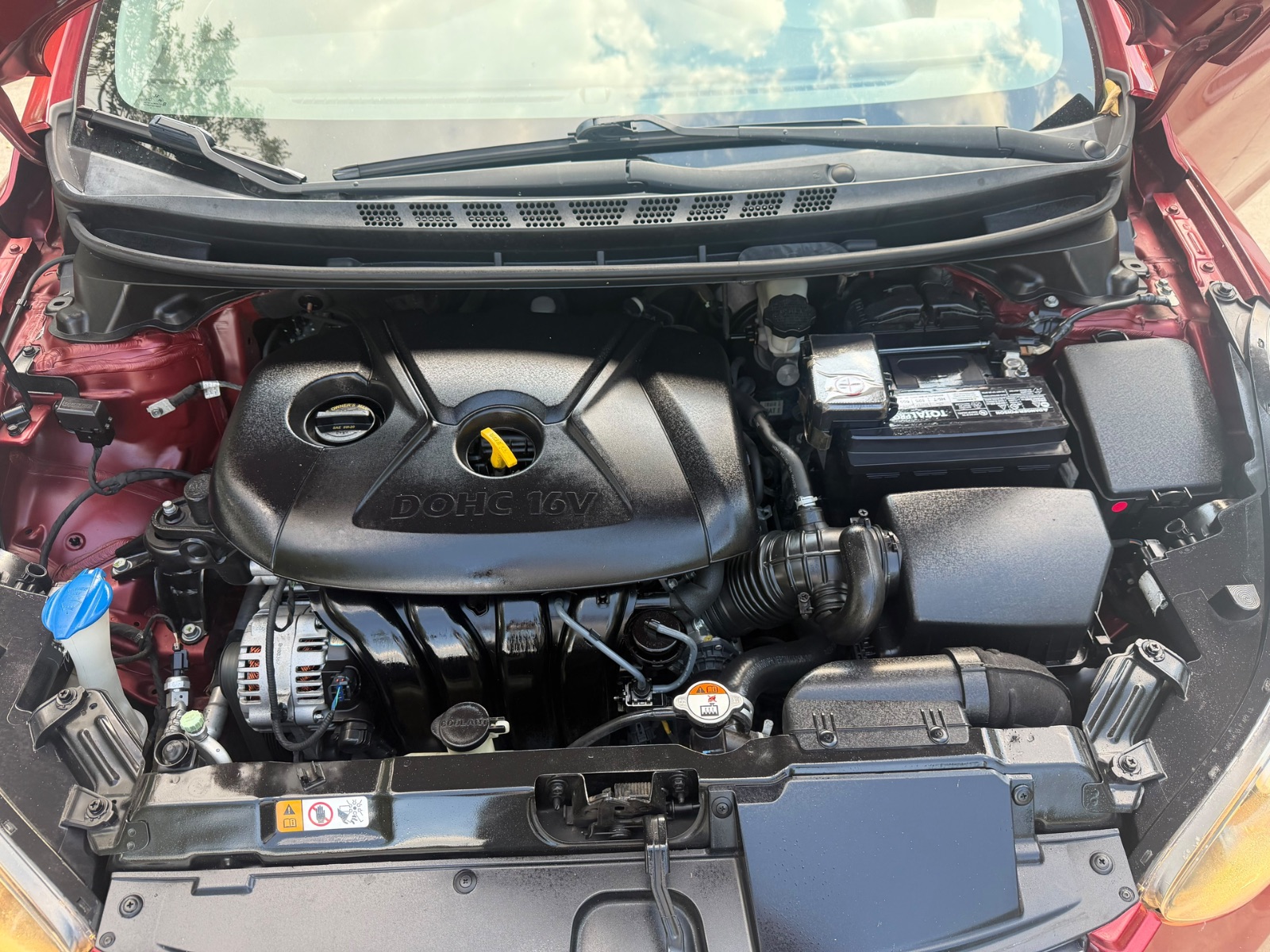 Hyundai Elantra 