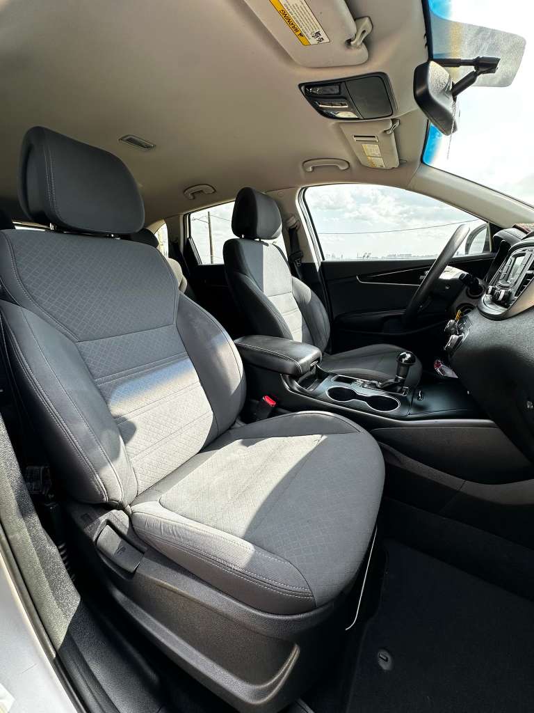 Kia Sorento Limited 