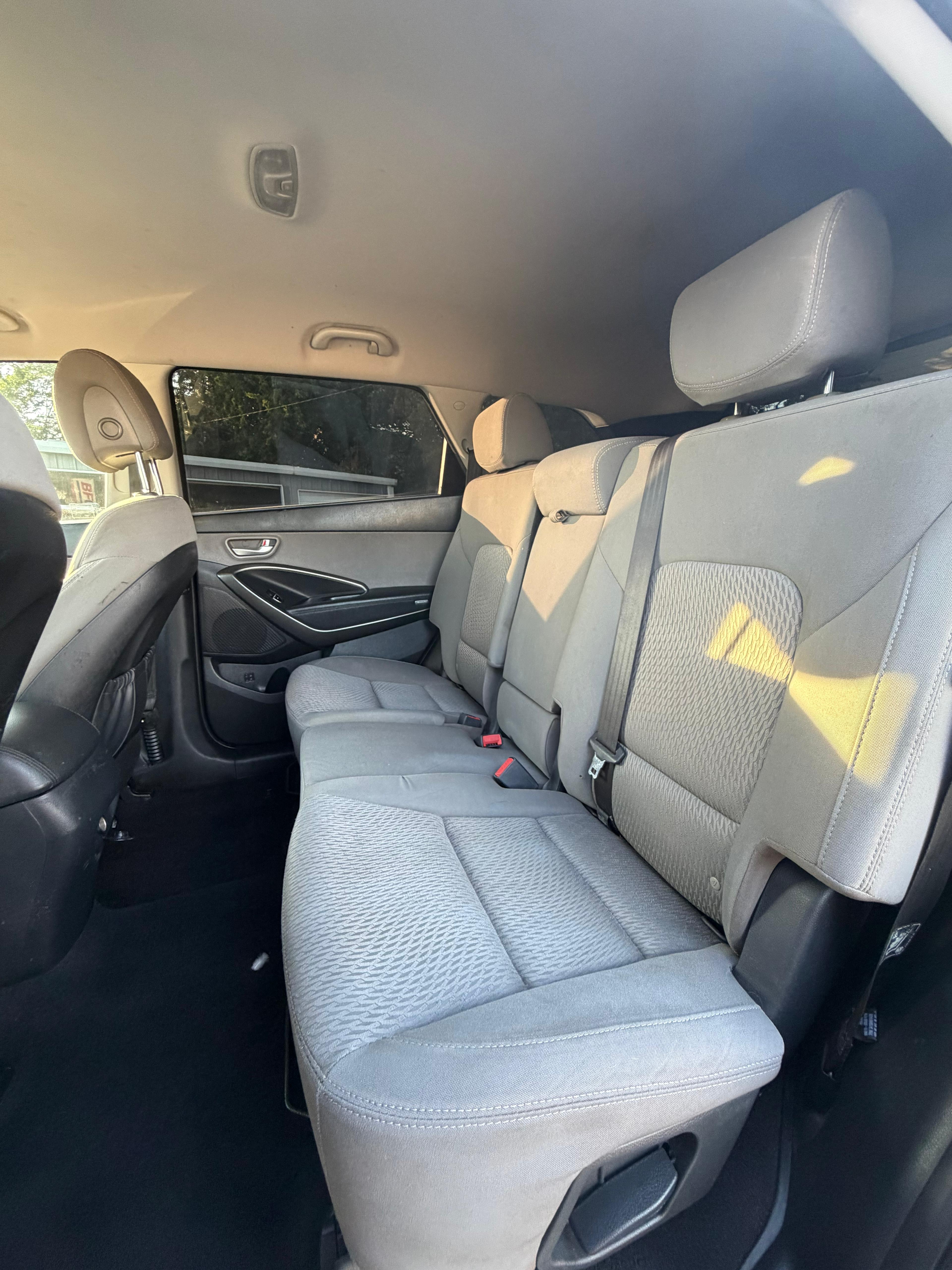 Hyundai Santa Fe Limited 3.3