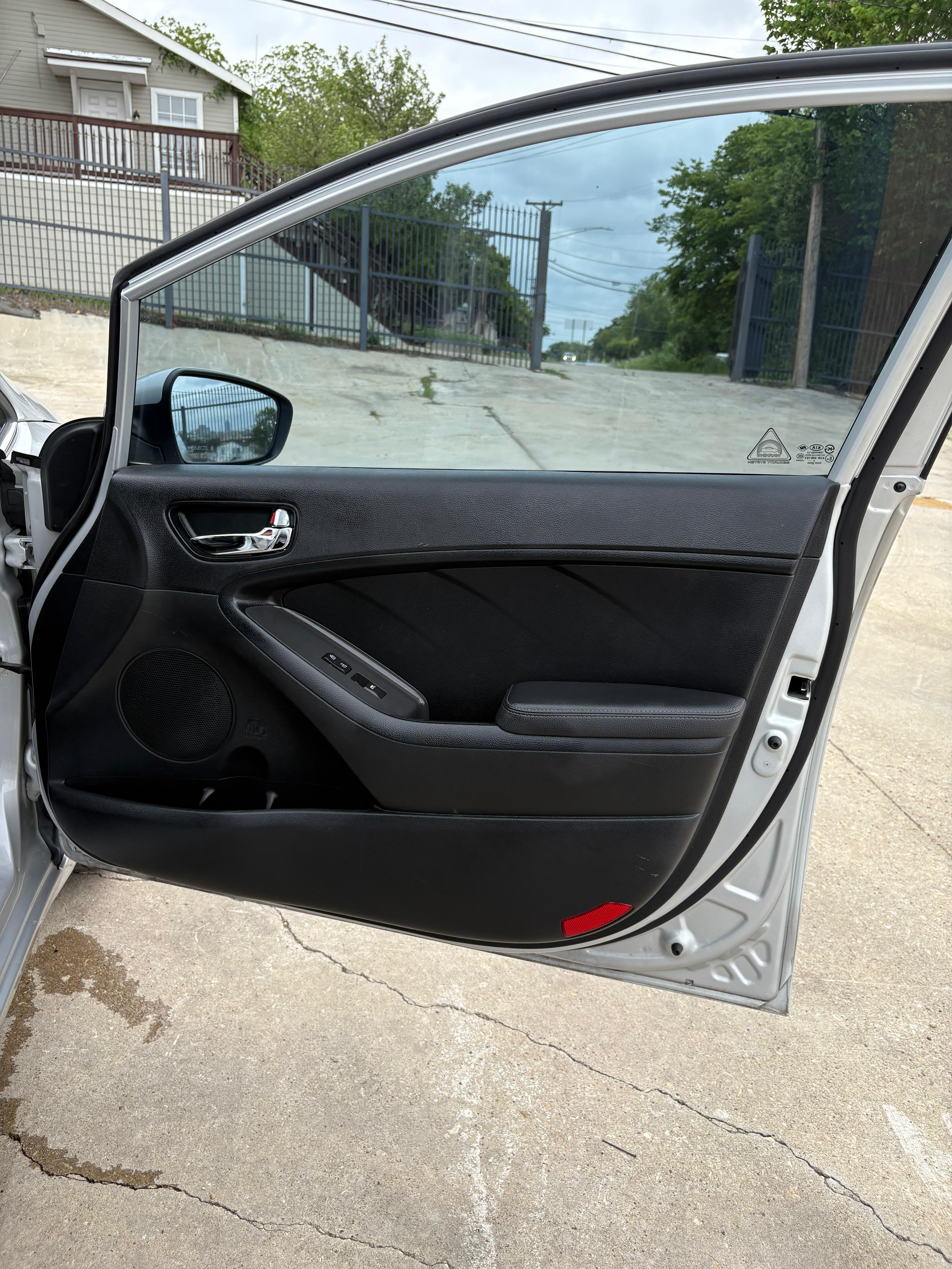 Kia Forte EX