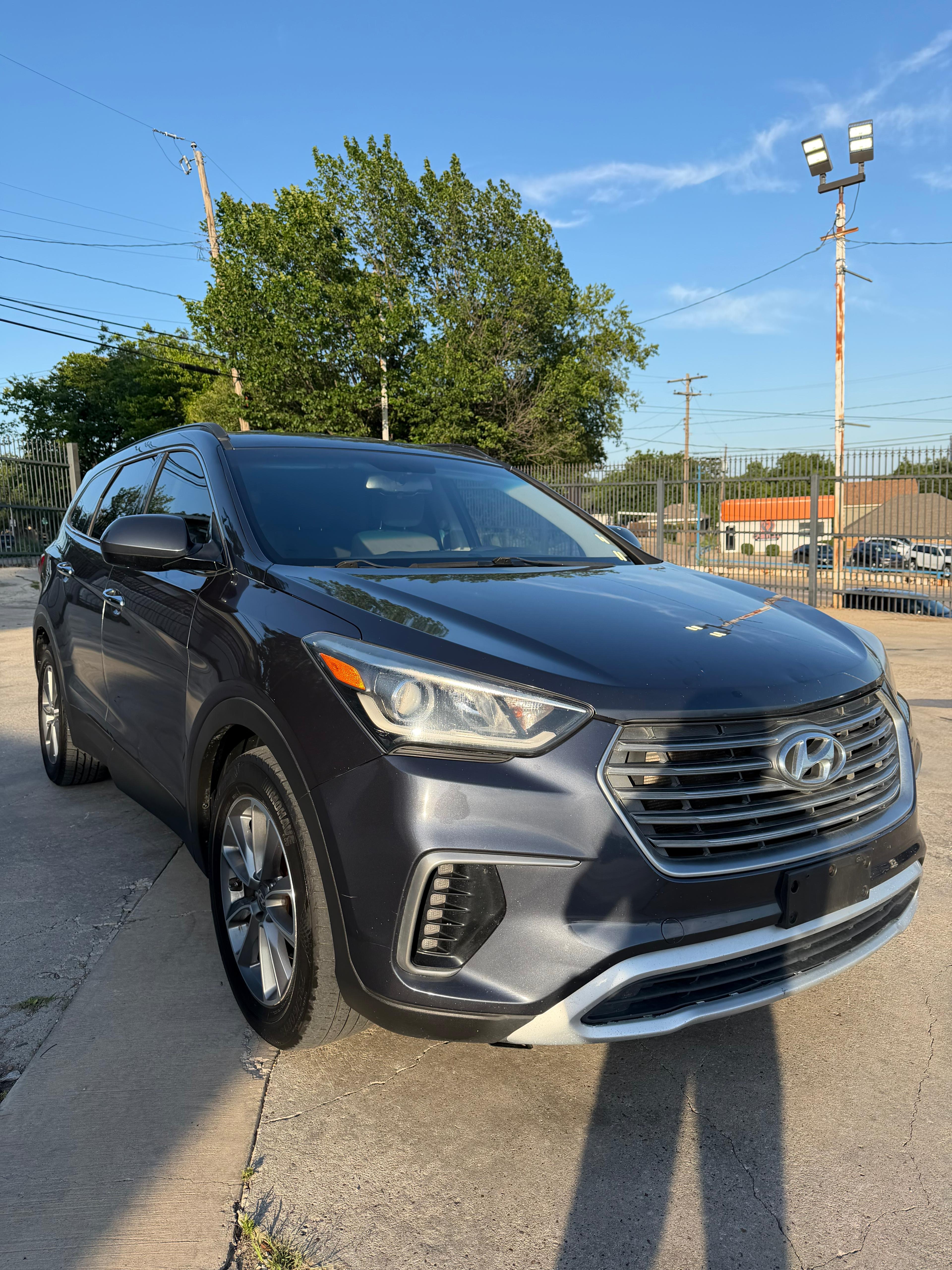 Hyundai Santa Fe Limited 3.3
