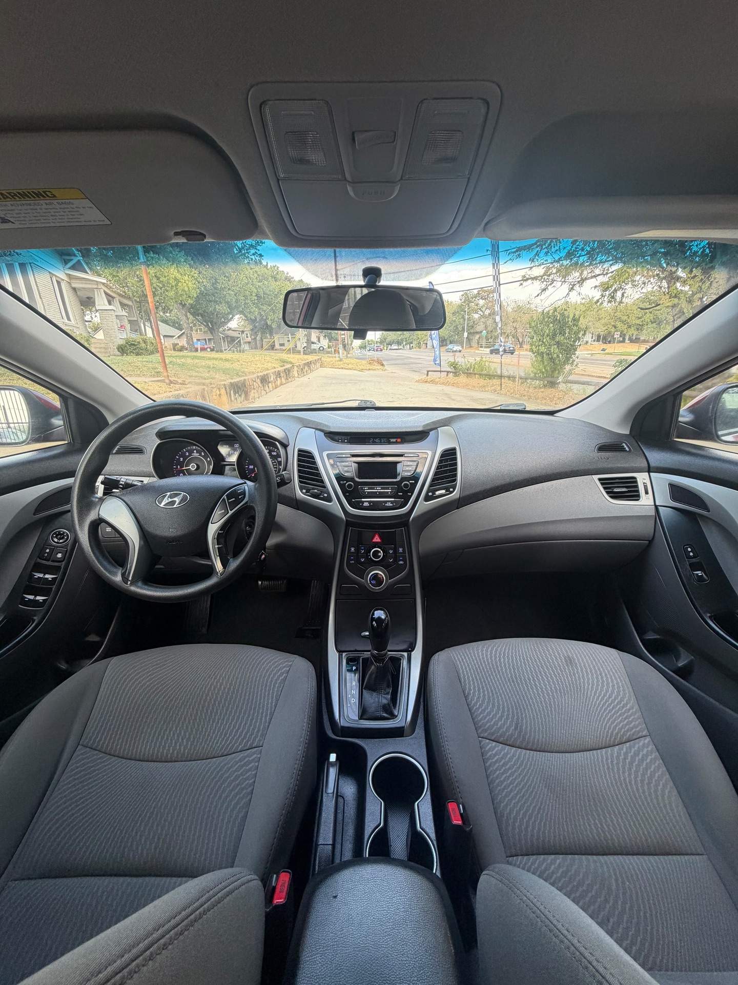 Hyundai Elantra 