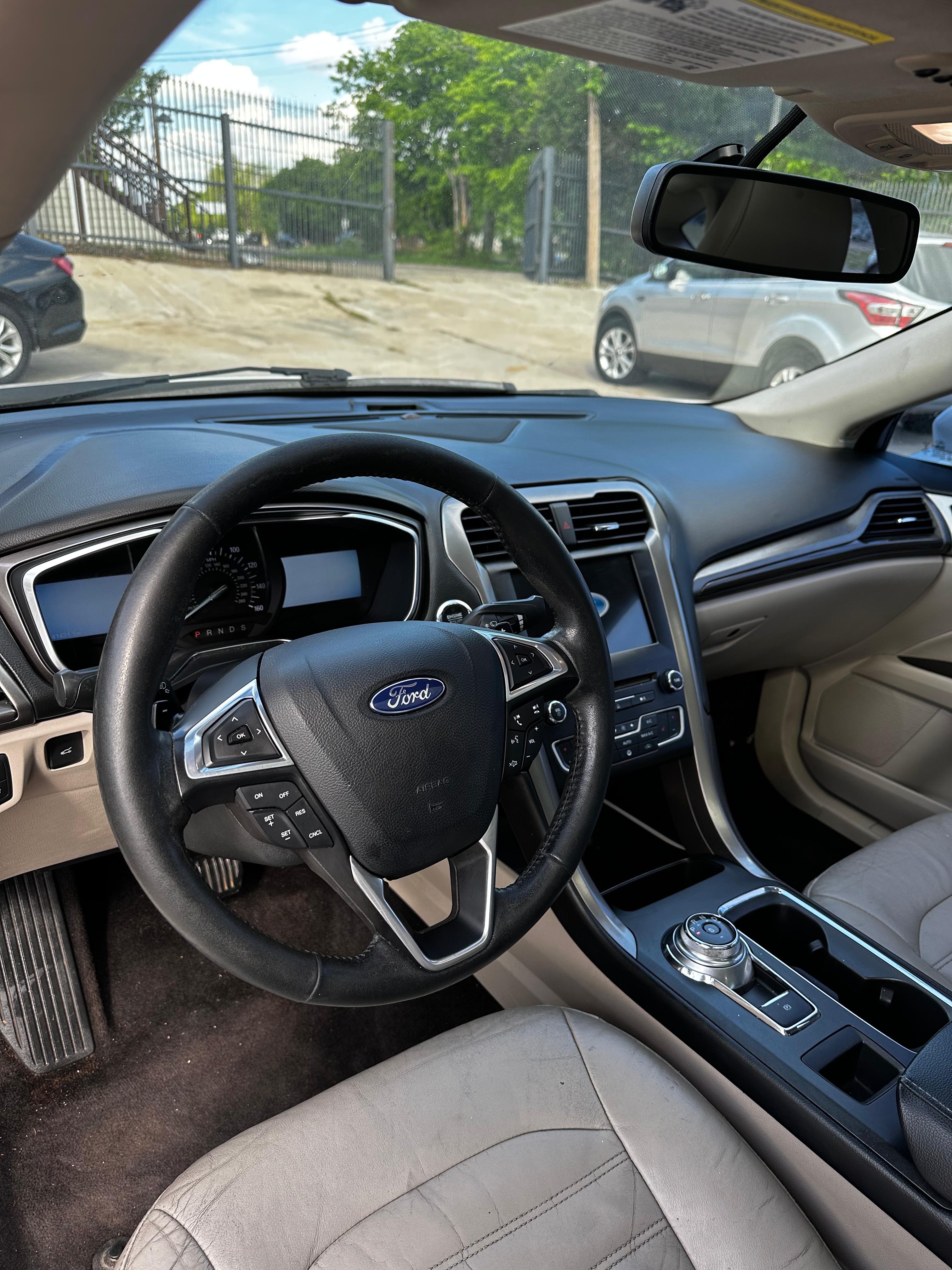 Ford Fusión Titanium 