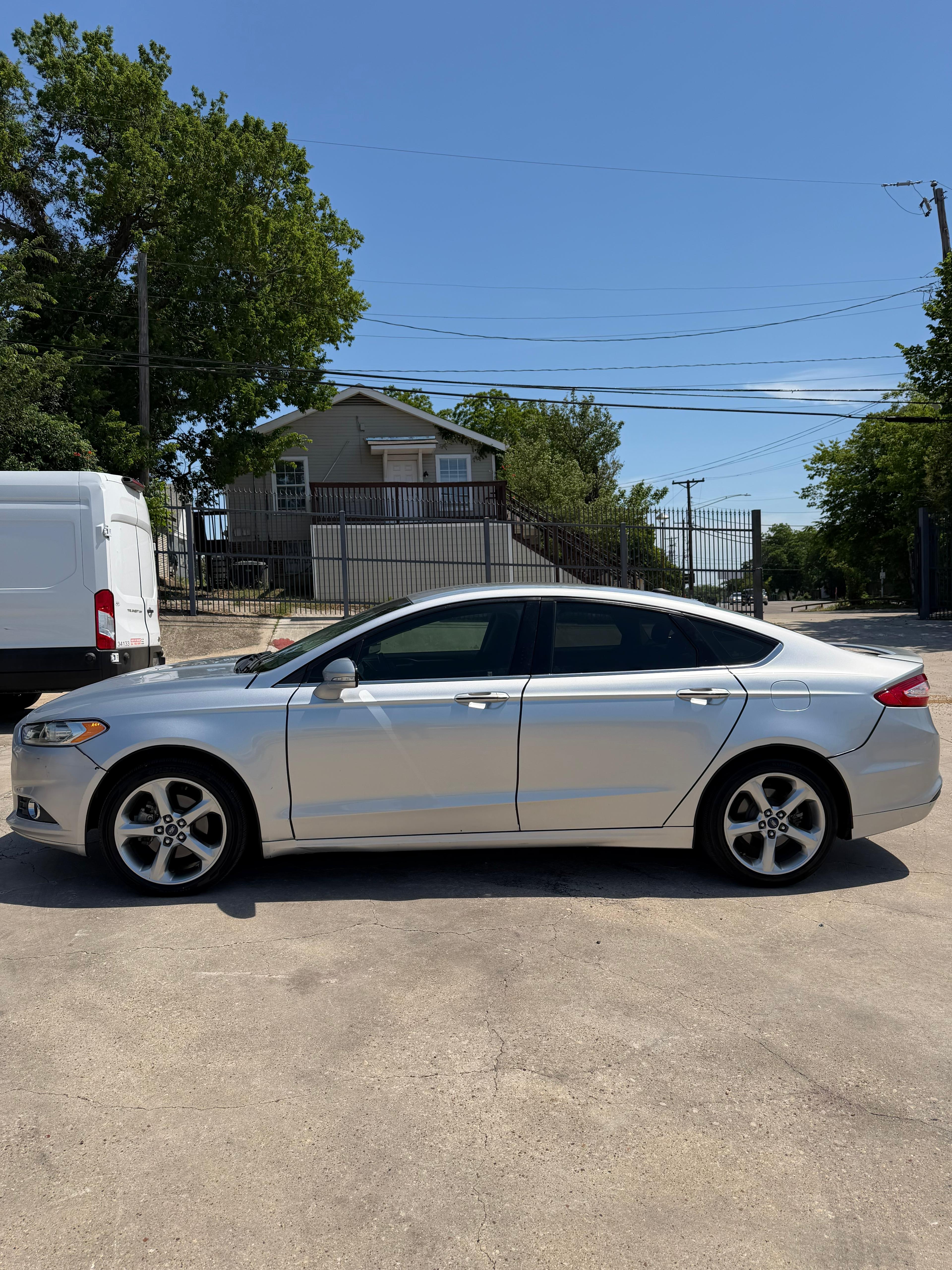 Ford Fusion Limited