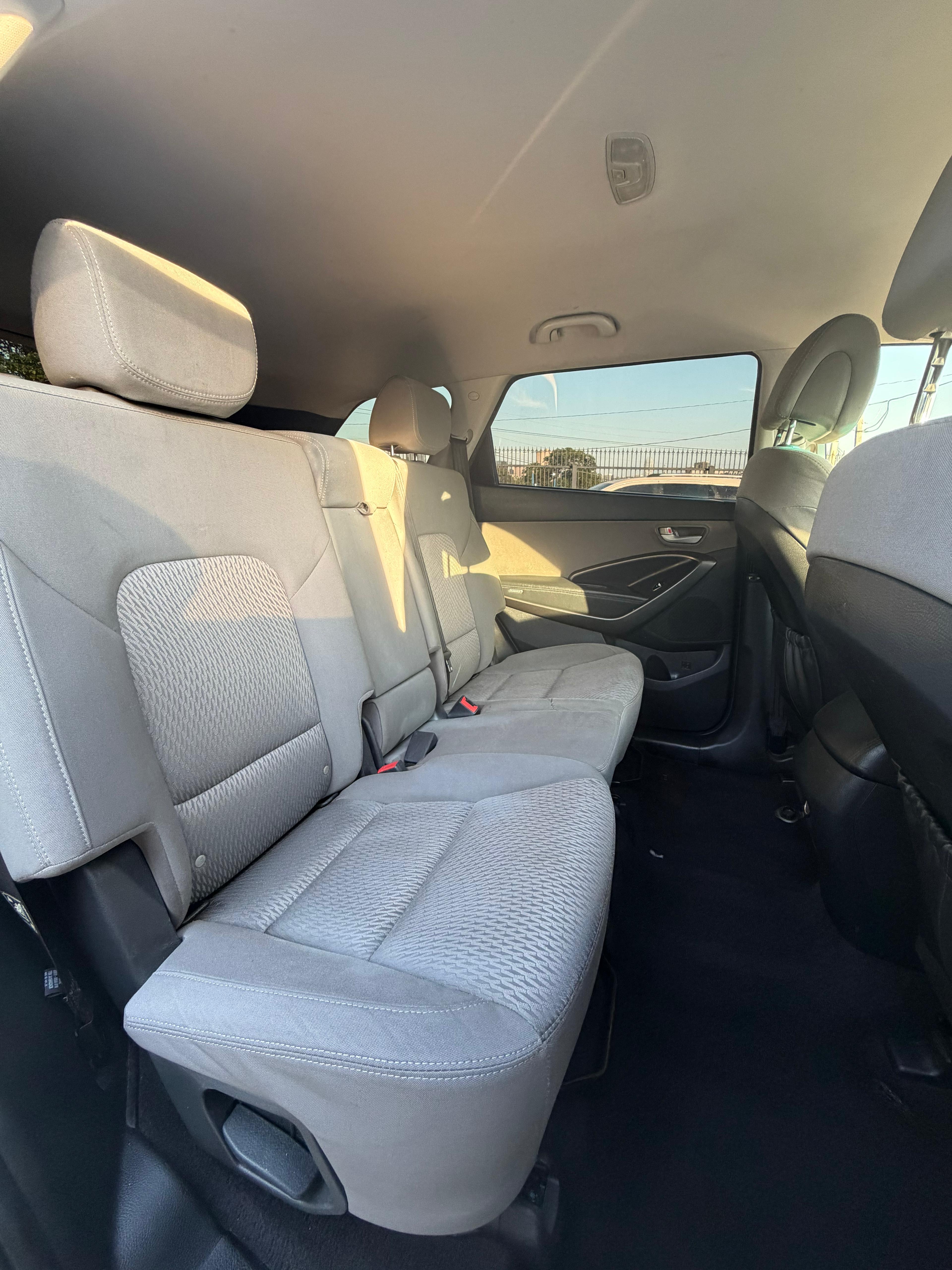 Hyundai Santa Fe Limited 3.3