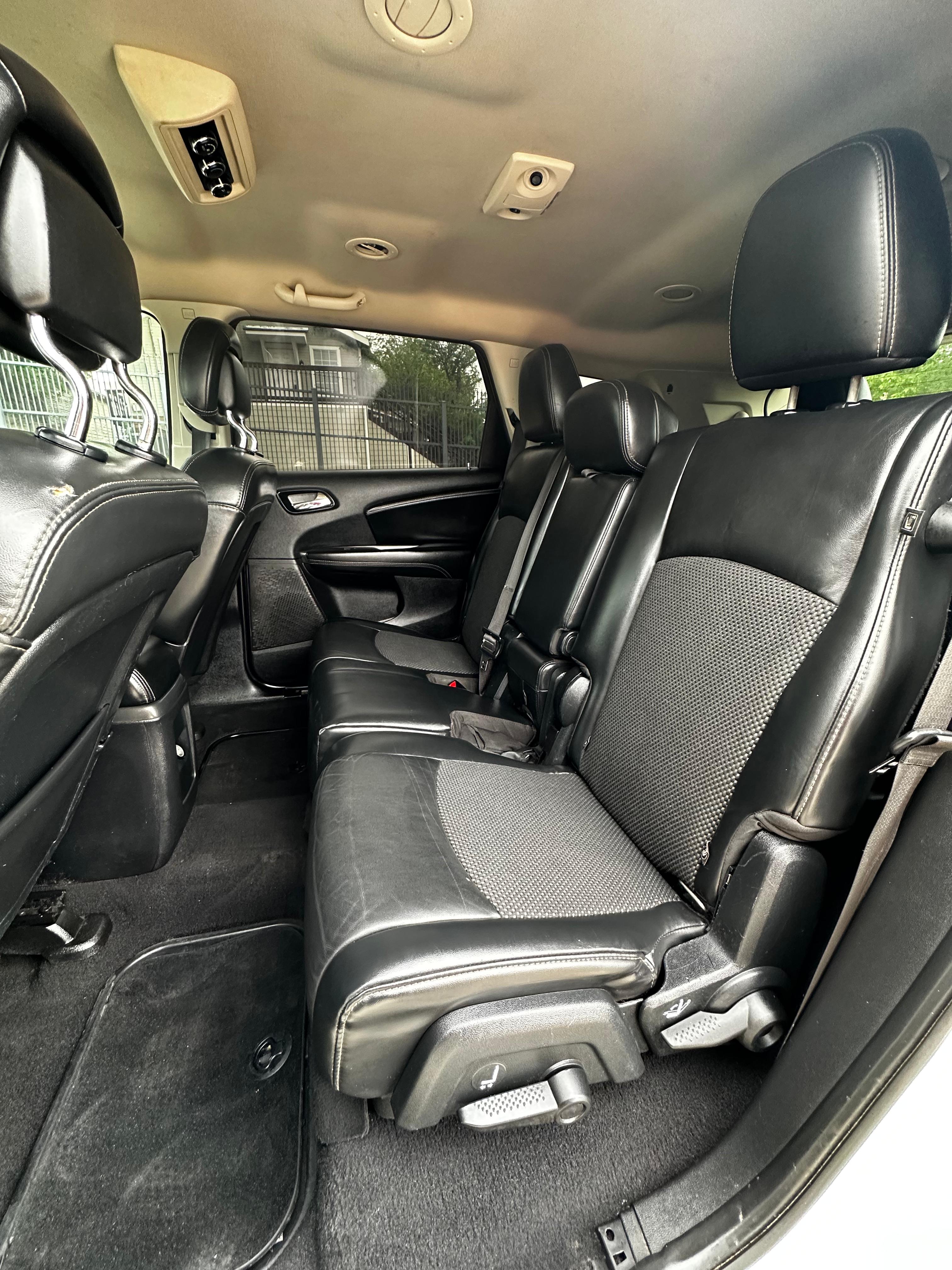 Dodge Journey Crossroad