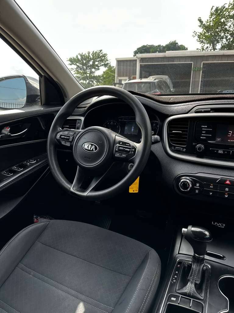 Kia Sorento Limited 