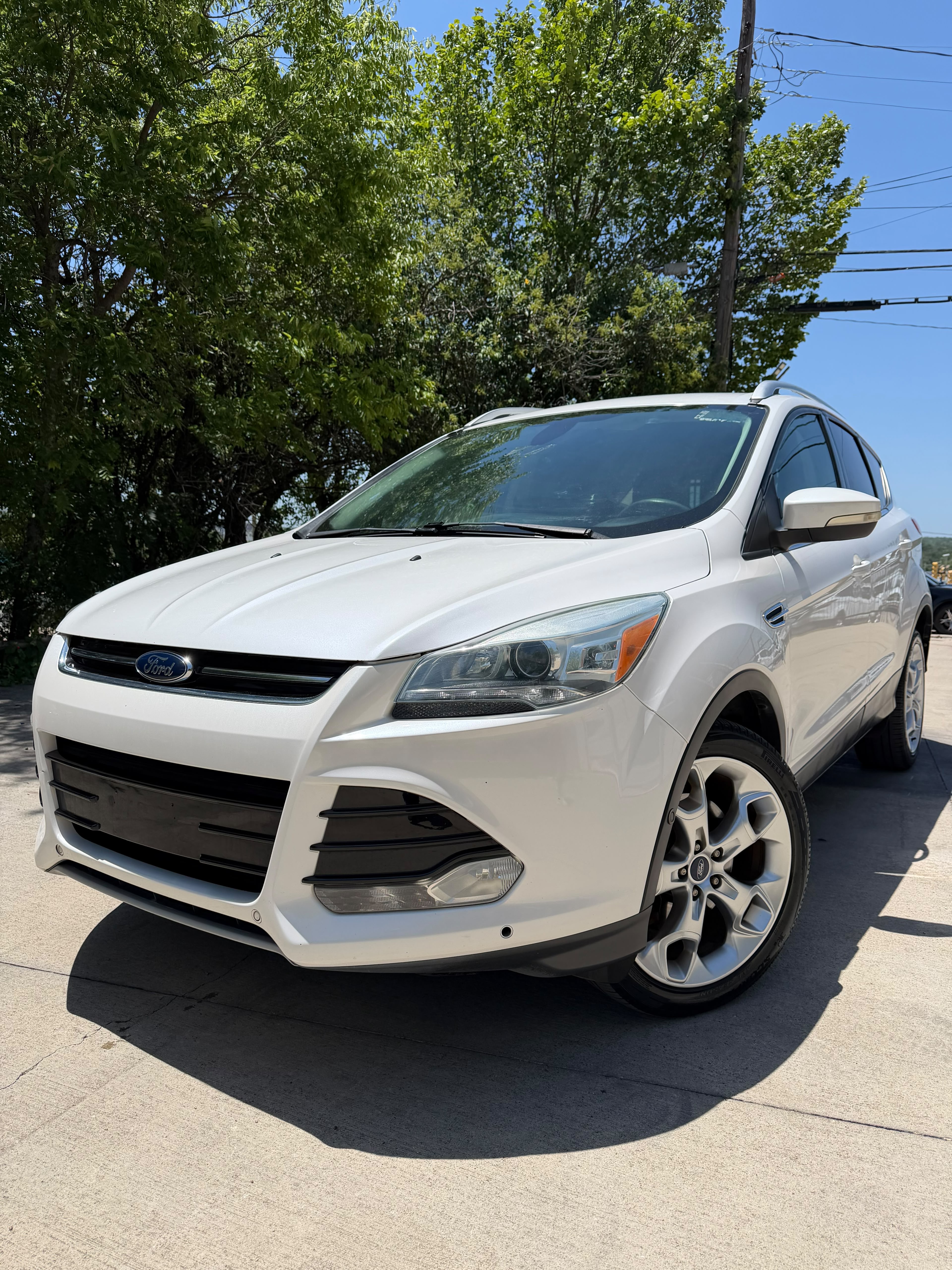 Ford Escape Titanium Plus