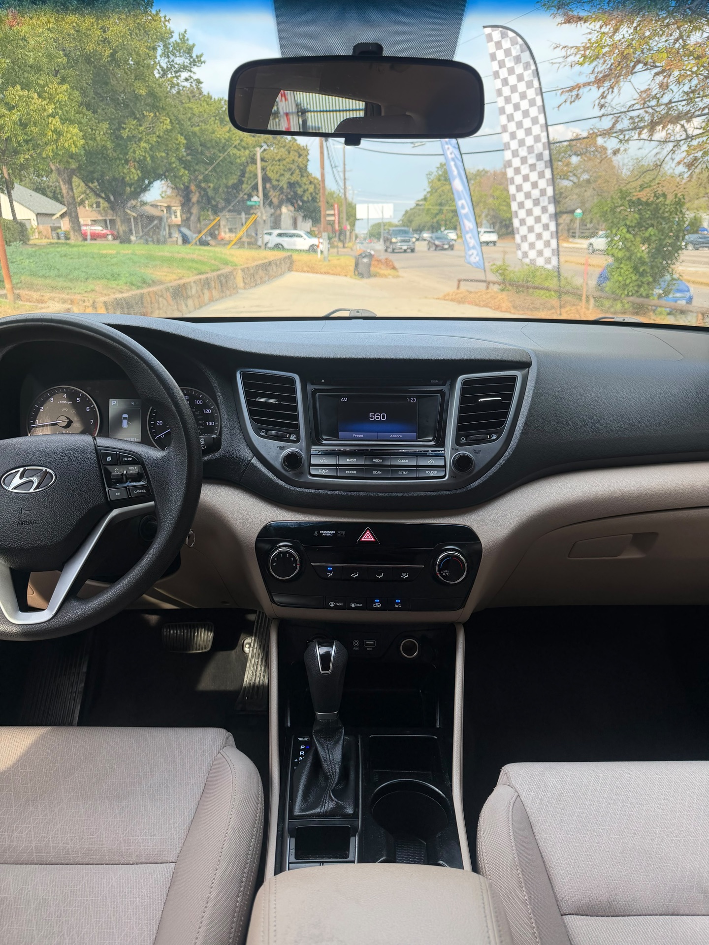 Hyundai Tucson SE