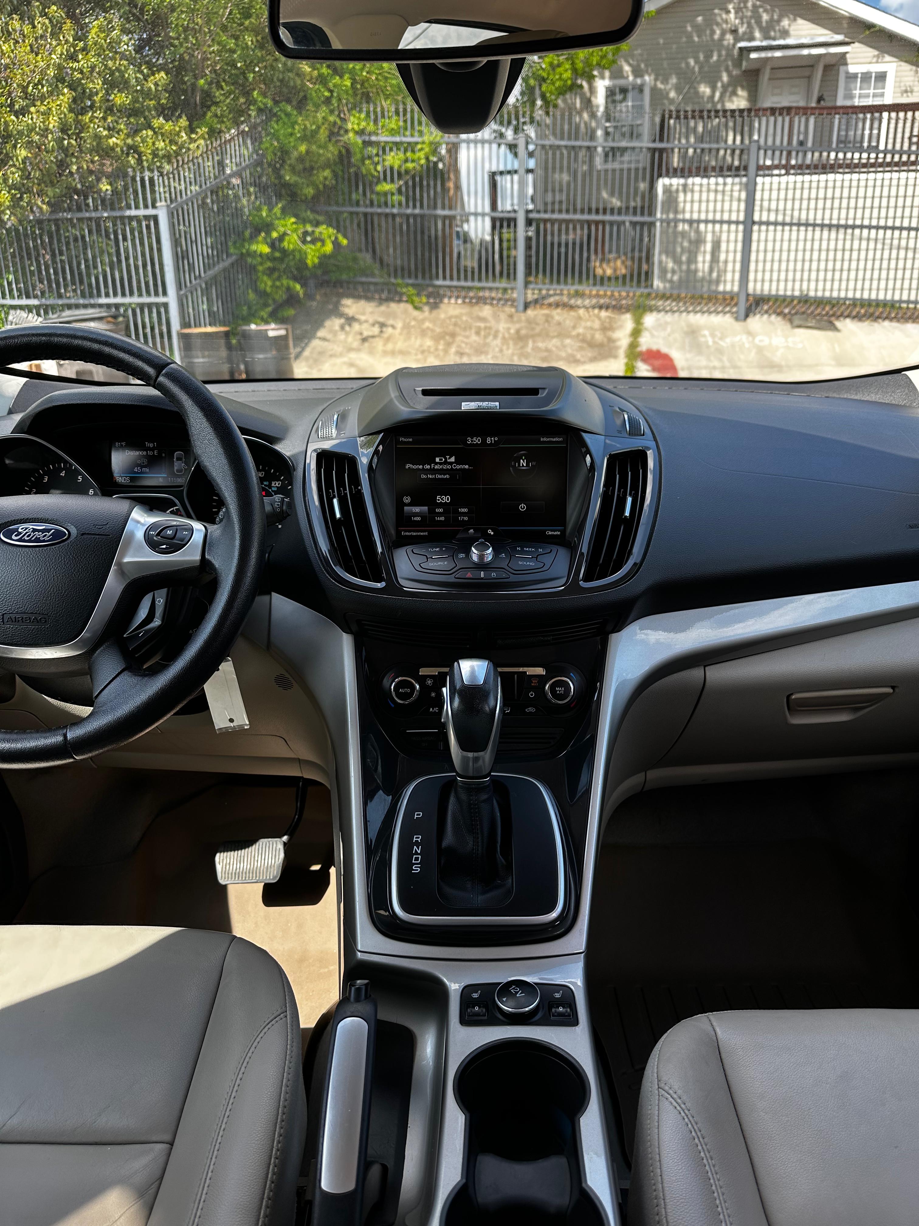 Ford Escape Titanium 