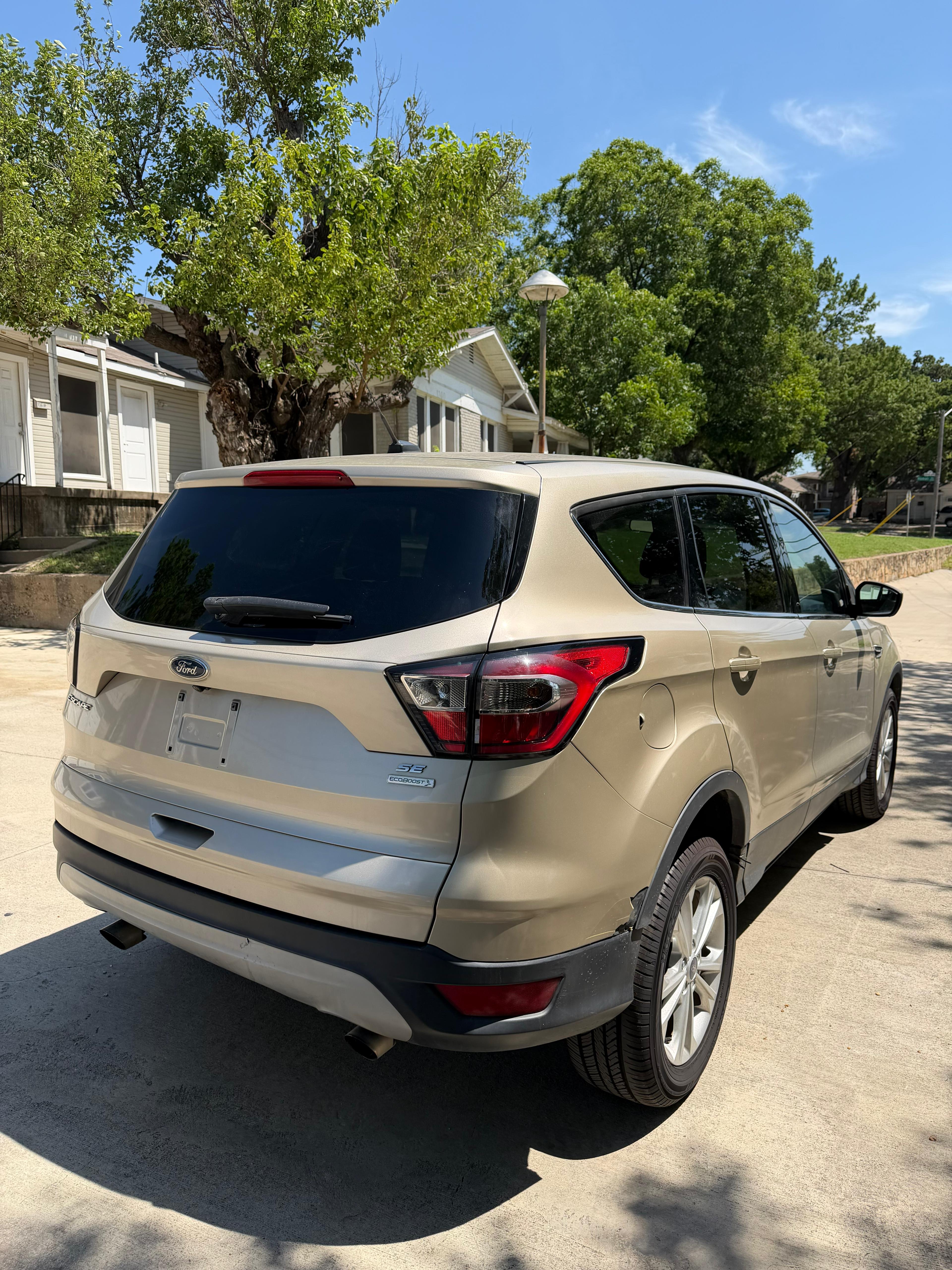 Ford Escape 