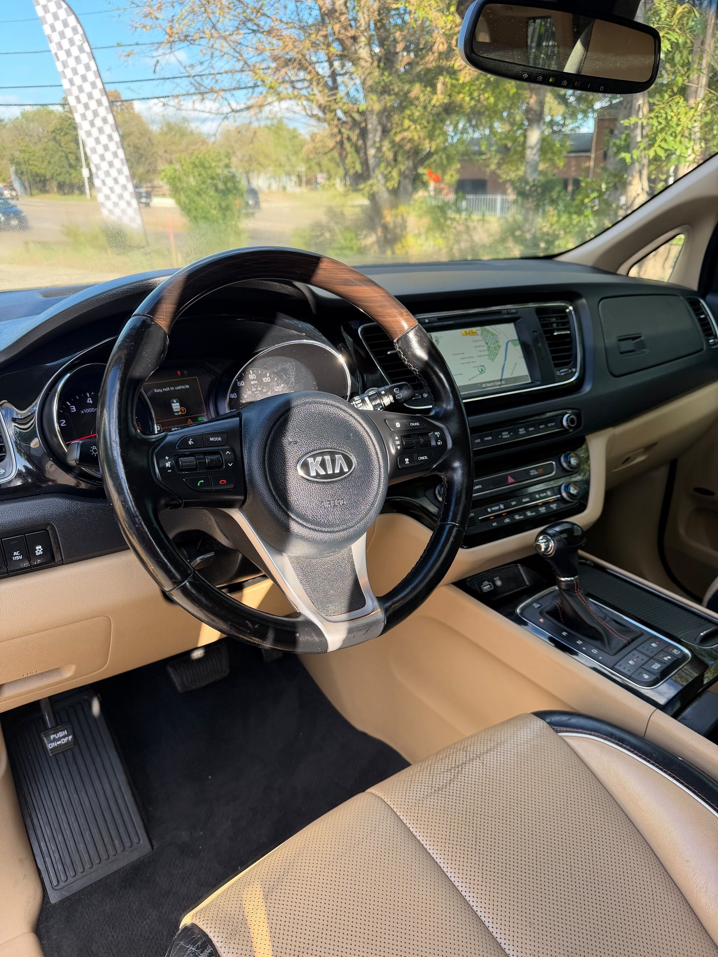 Kia Sedona SX Limited 
