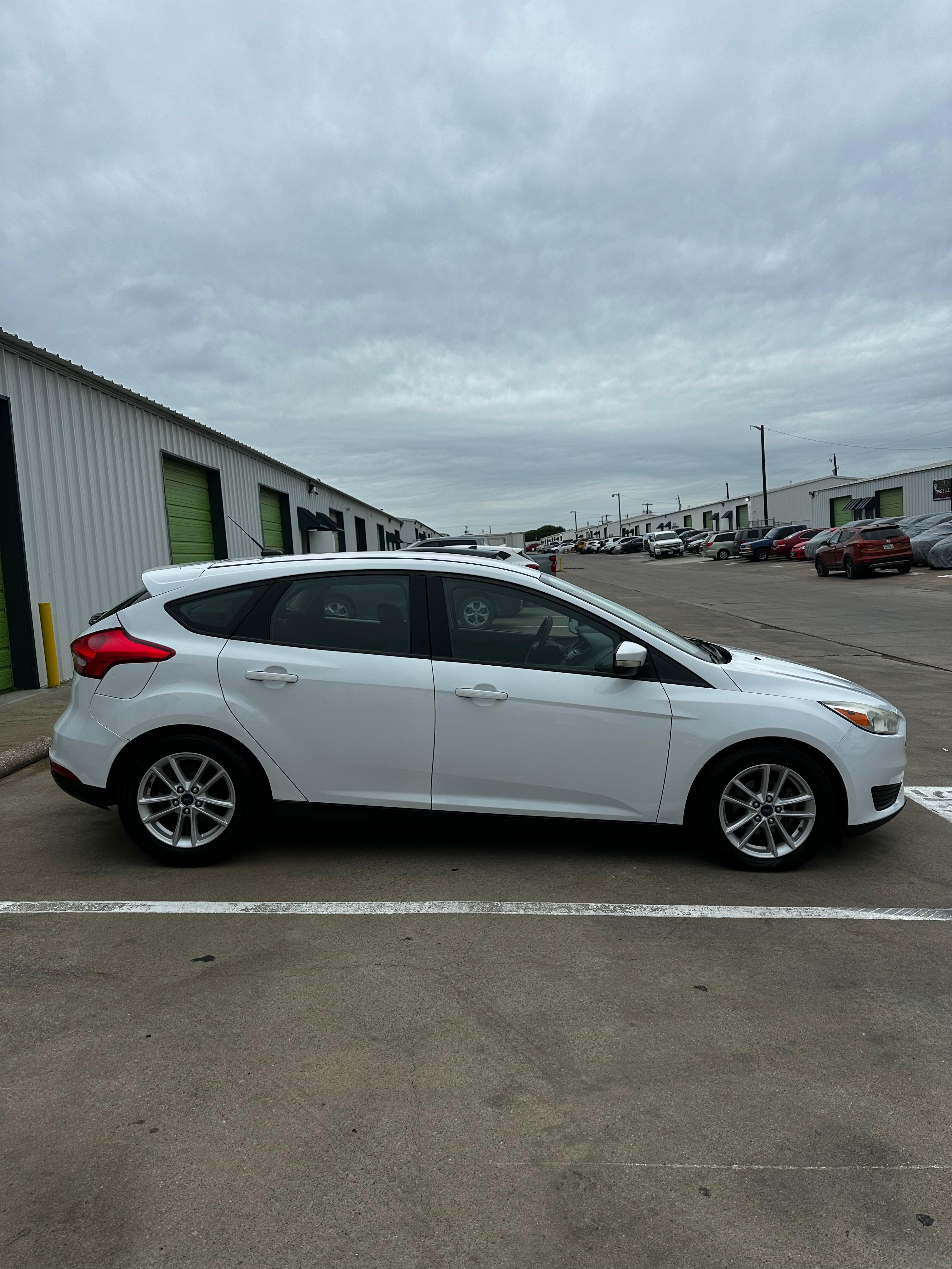 Ford Focus SE