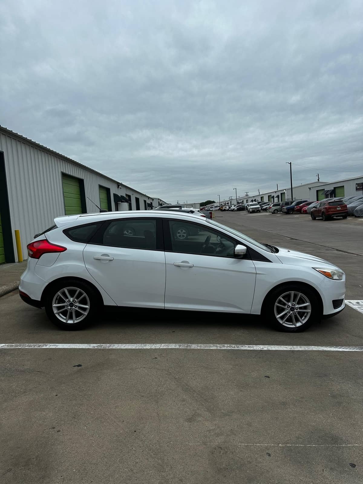 Ford Focus SE