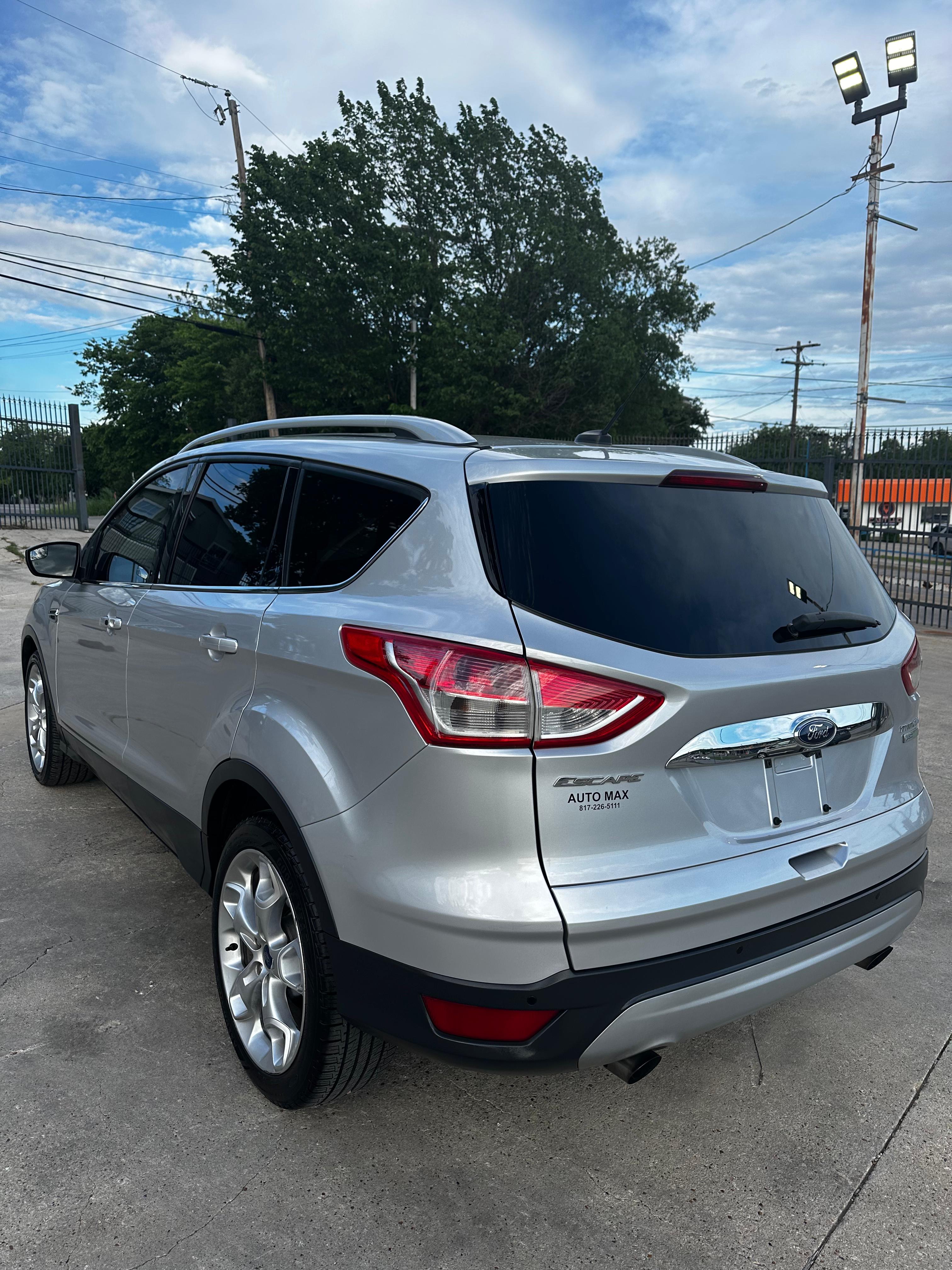 Ford Escape Titanium