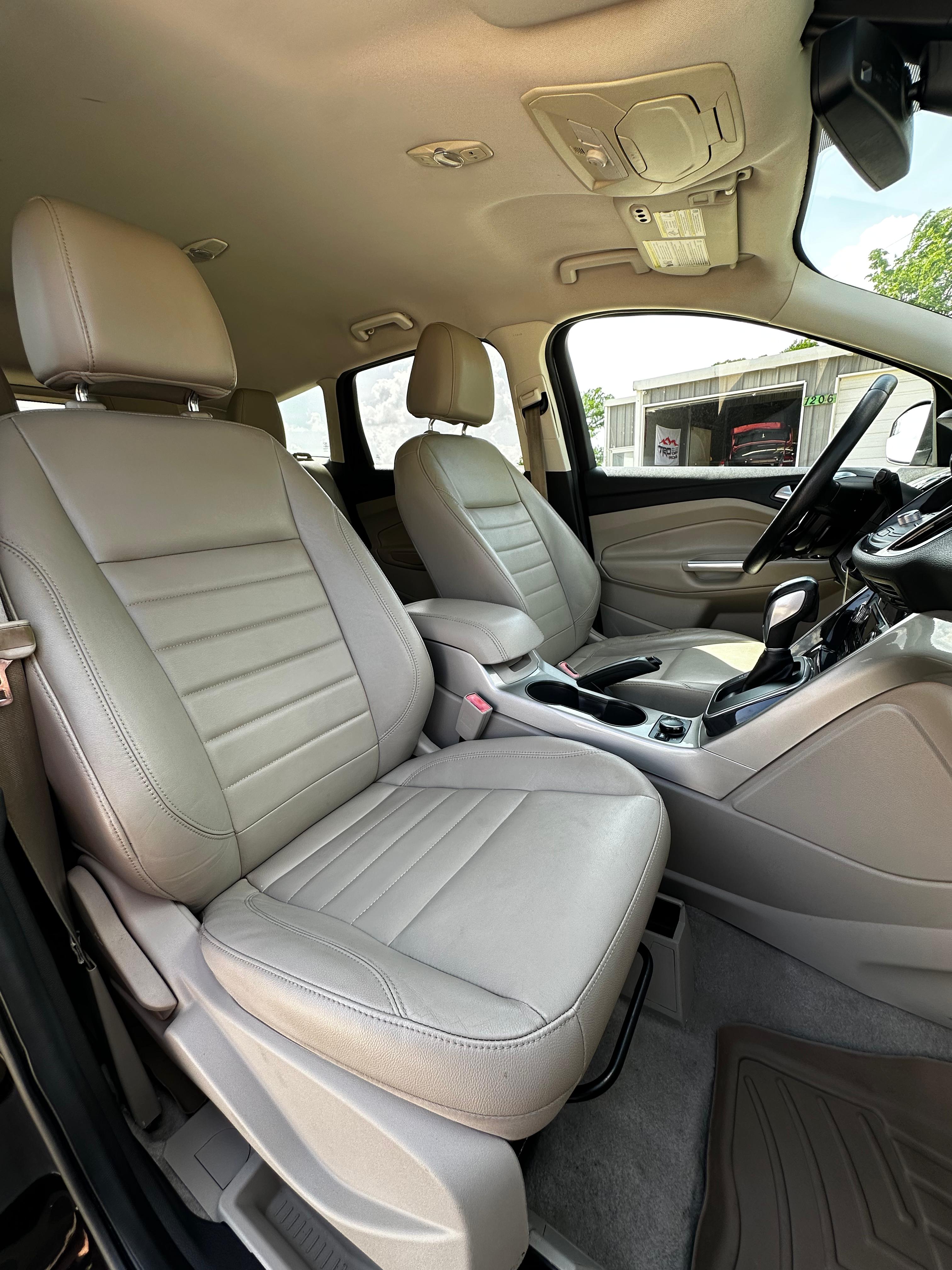 Ford Escape Titanium 