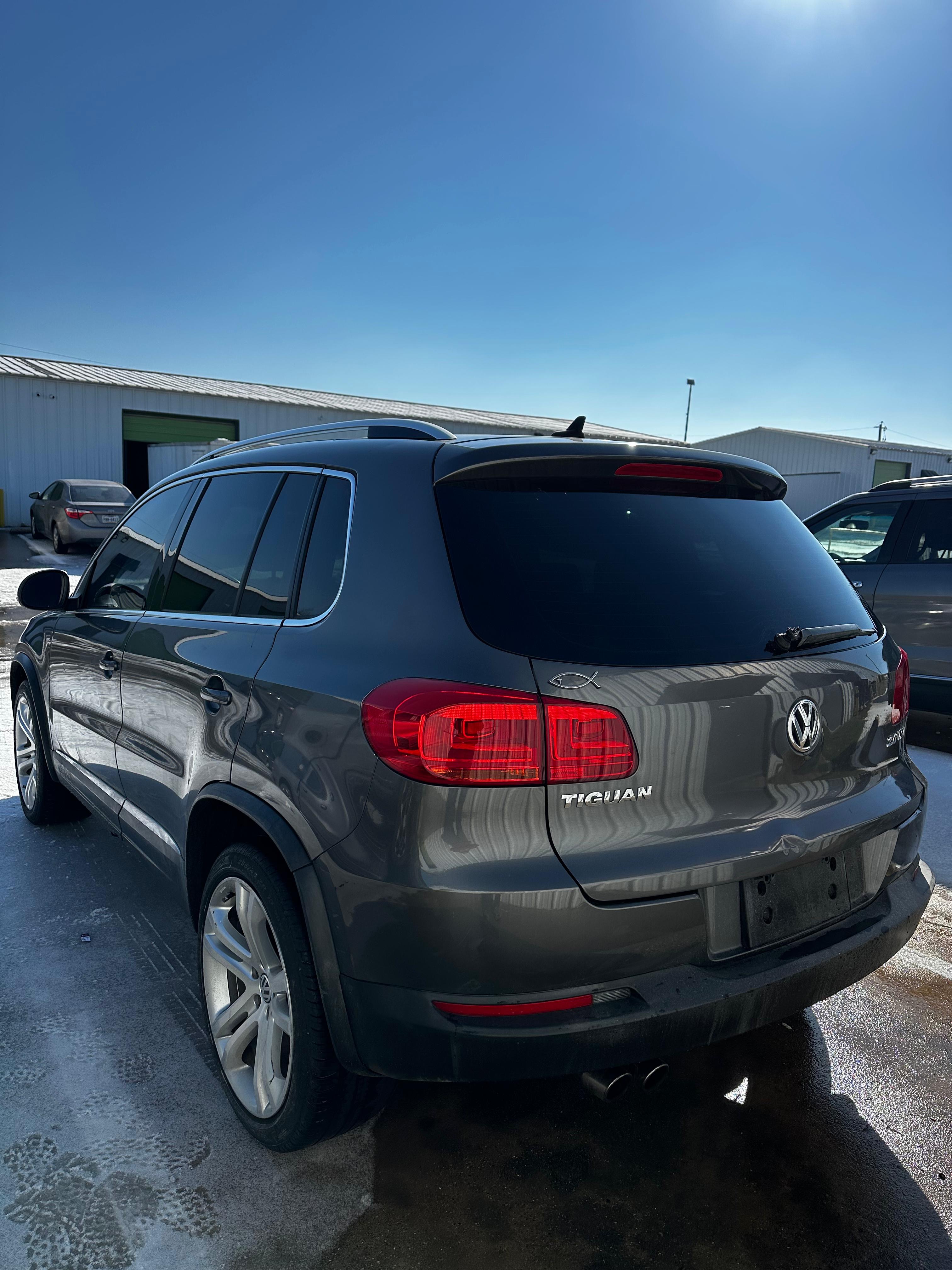 Volkswagen Tiguan Limited