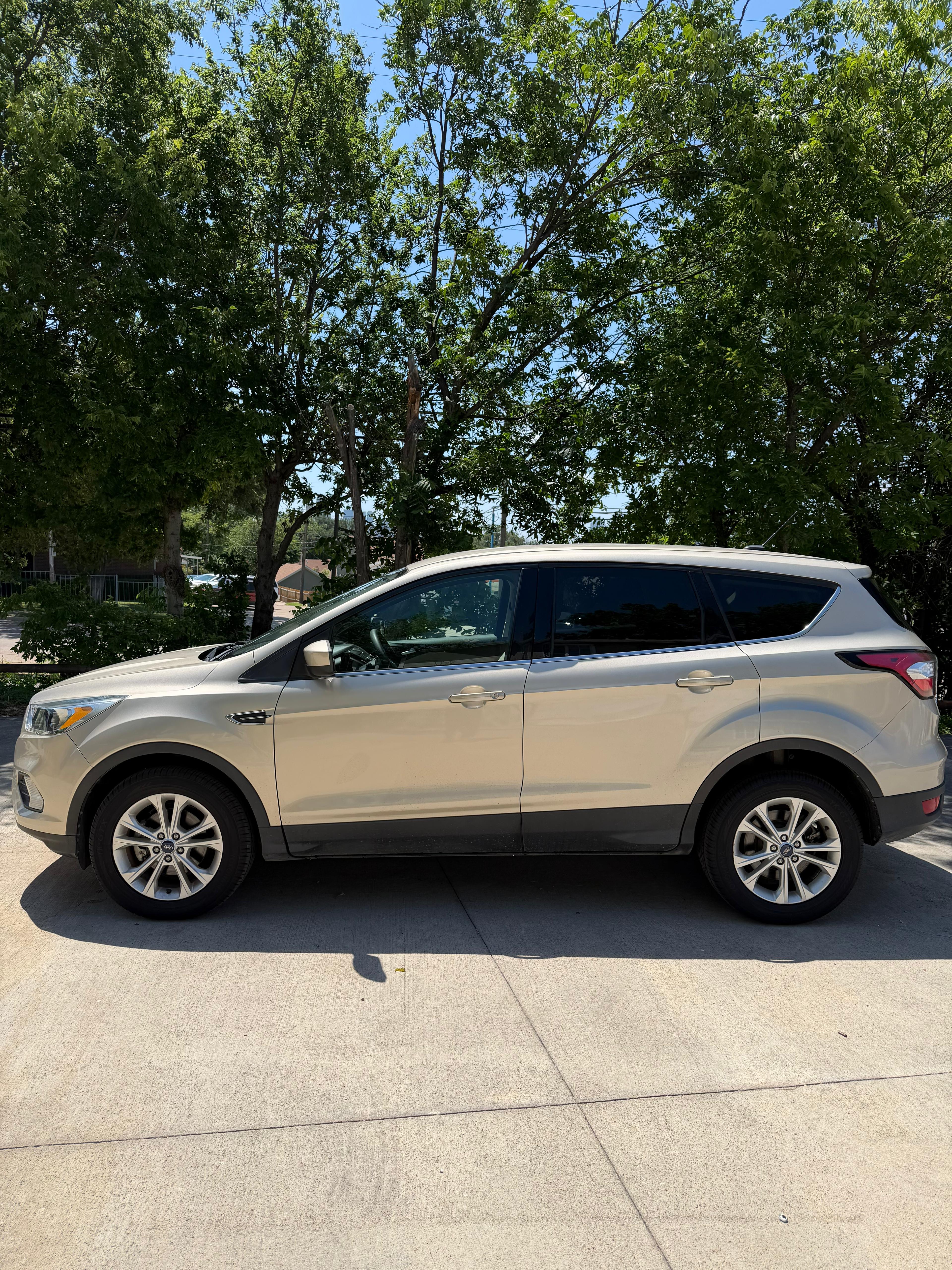 Ford Escape 