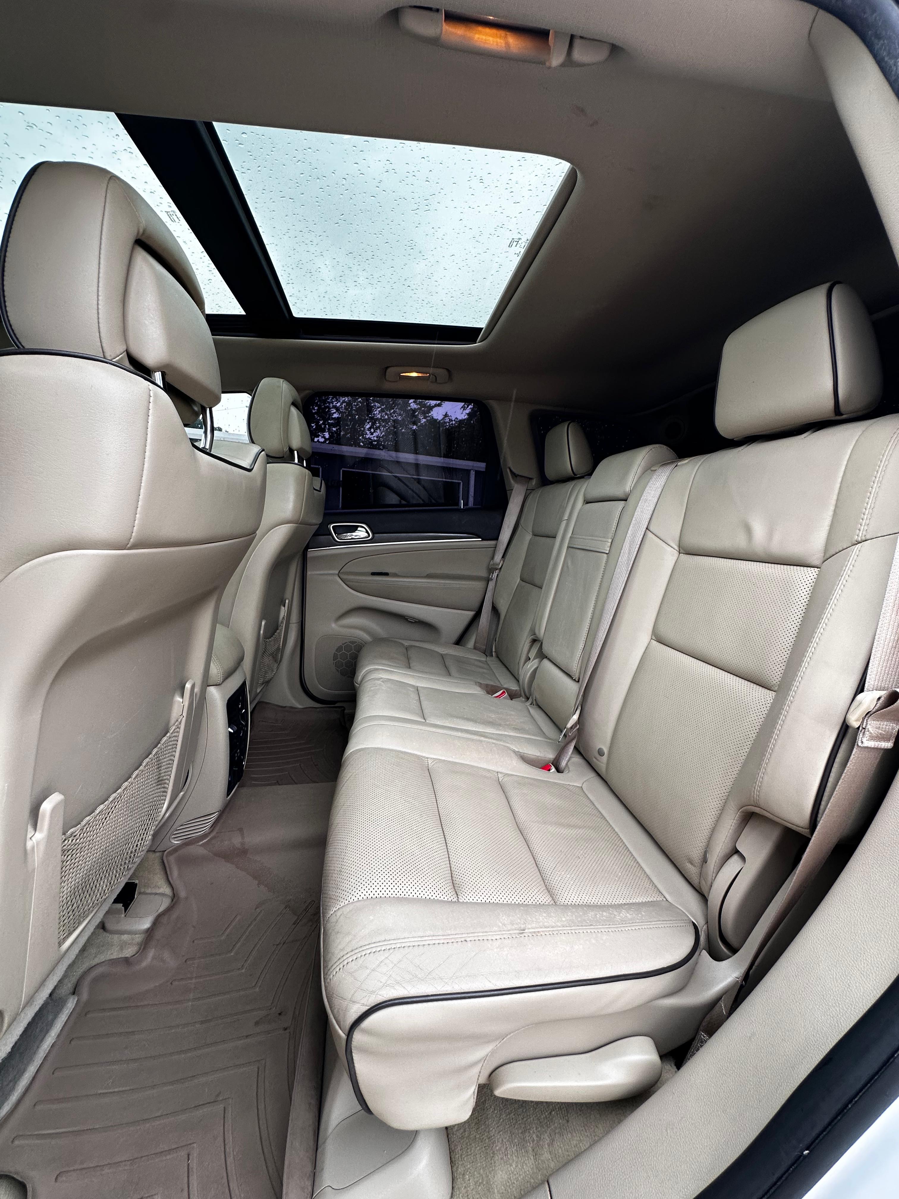 Jeep Grand Cherokee Overland