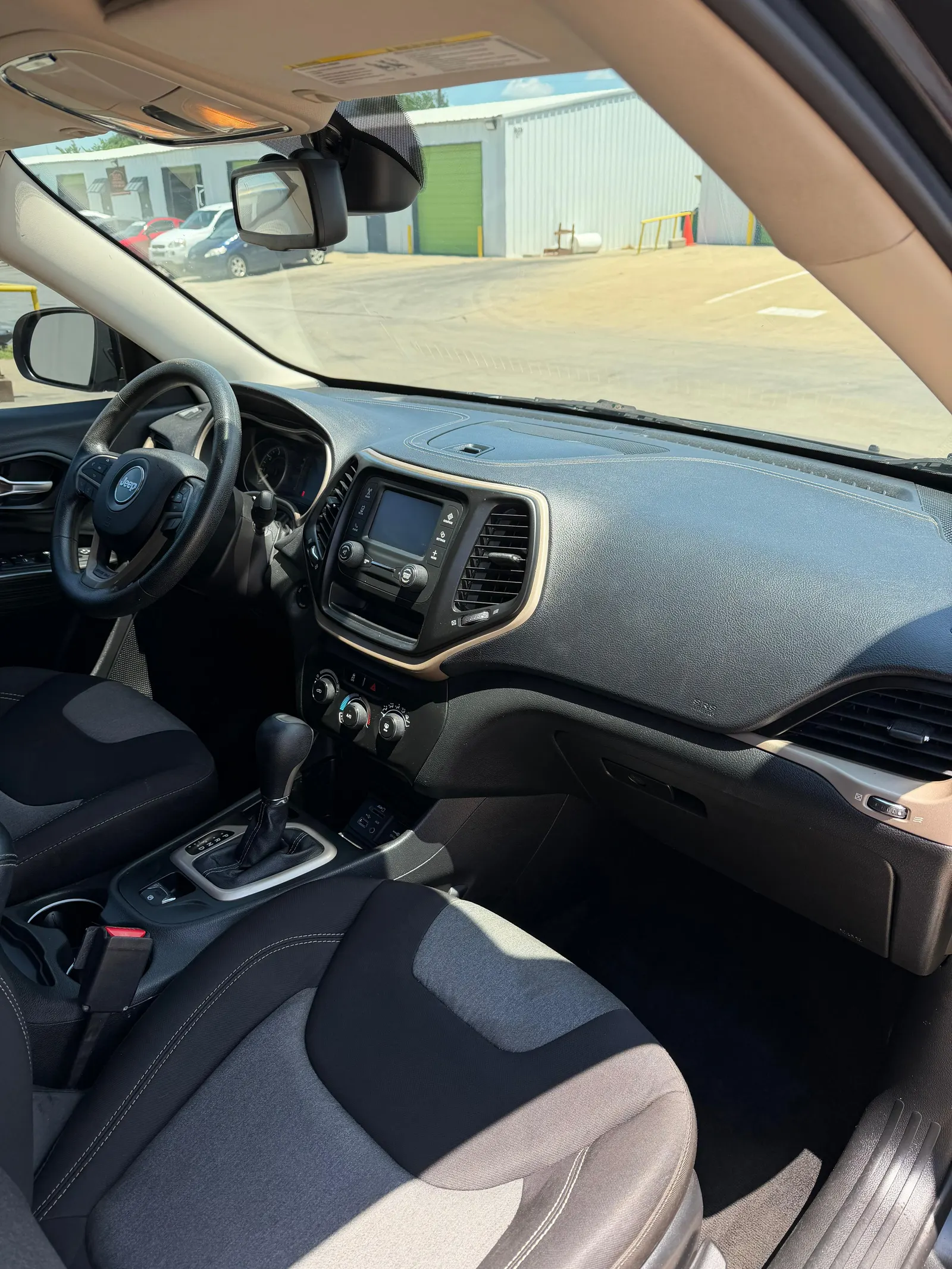 Jeep Cherokee 