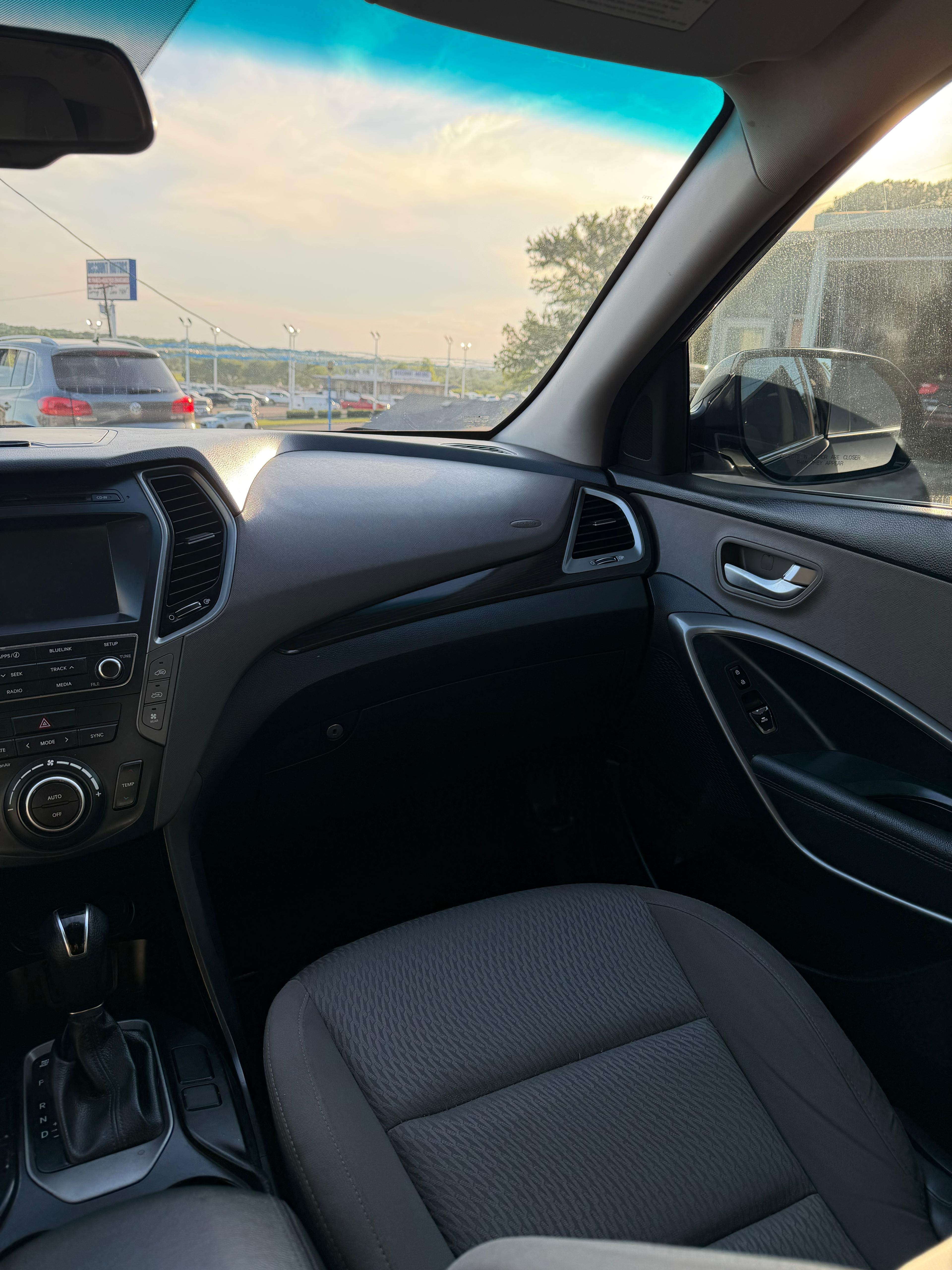 Hyundai Santa Fe Limited 3.3