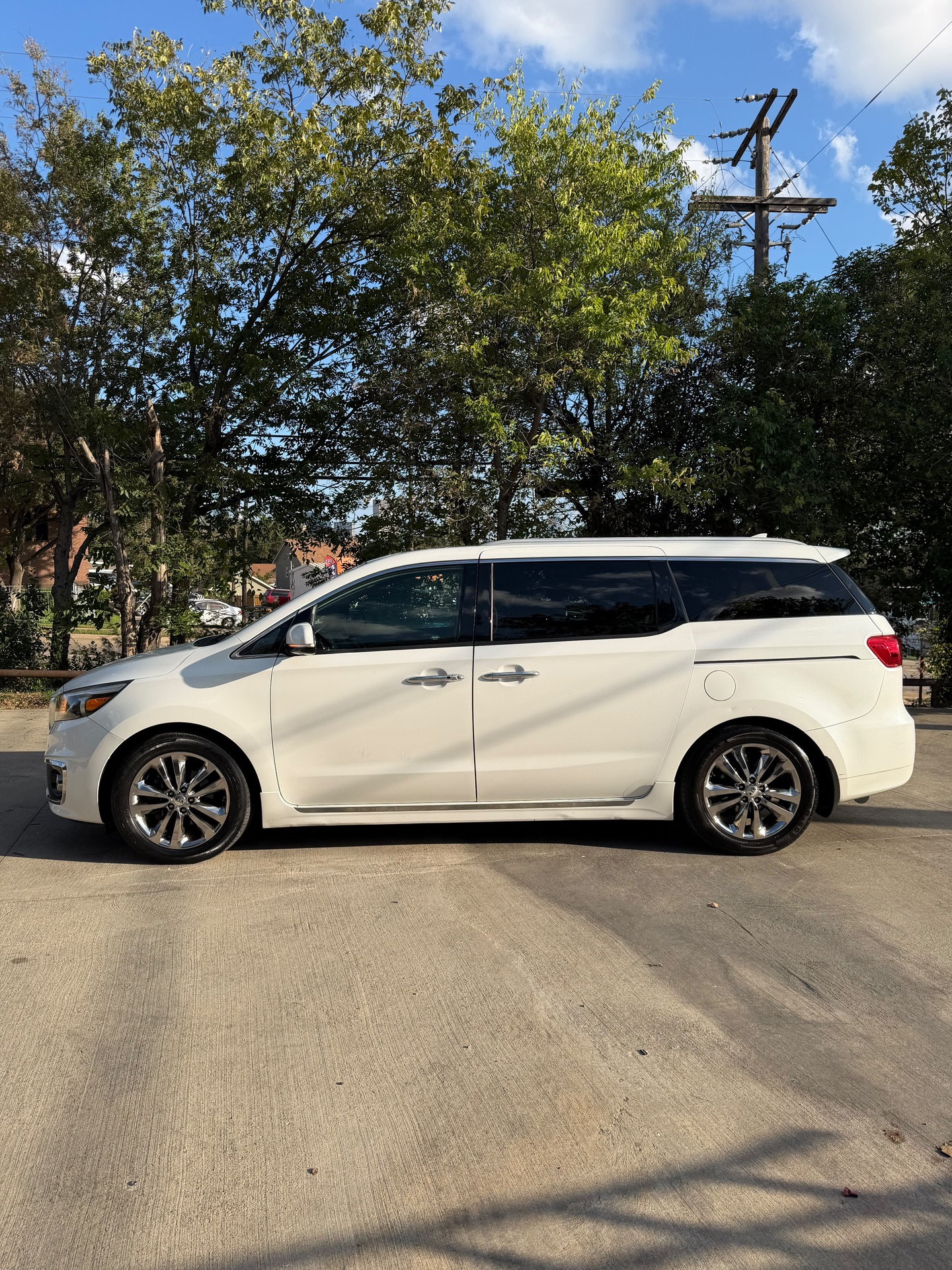 Kia Sedona SX Limited 