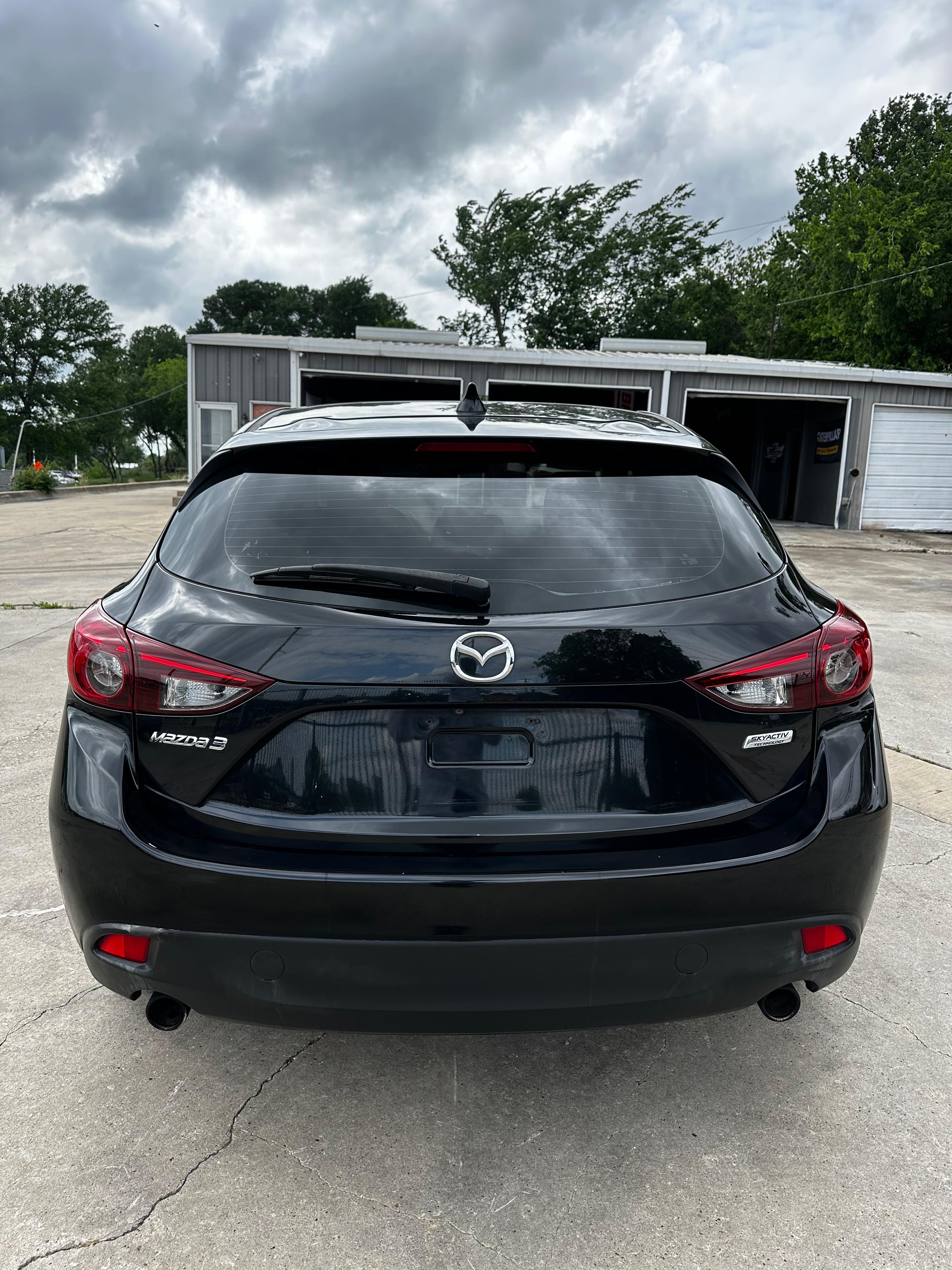 Mazda 3