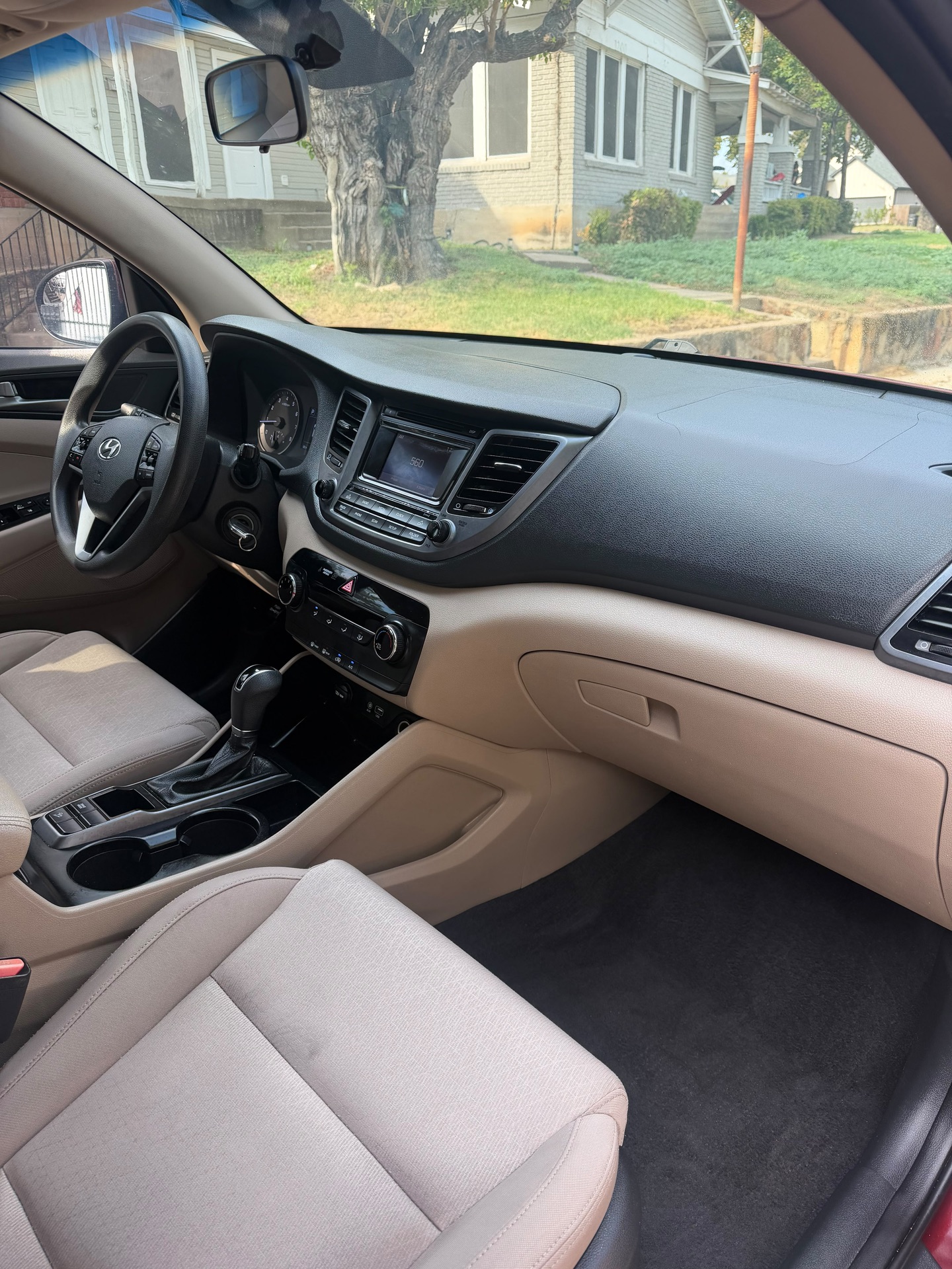 Hyundai Tucson SE