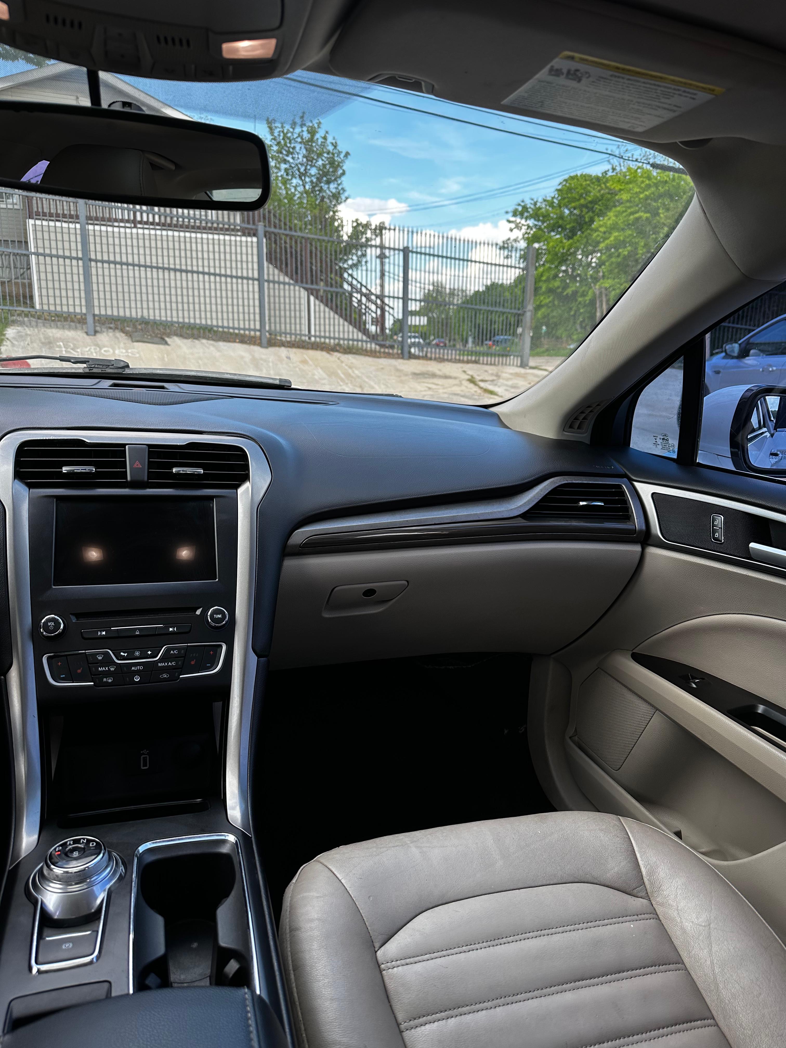 Ford Fusión Titanium 