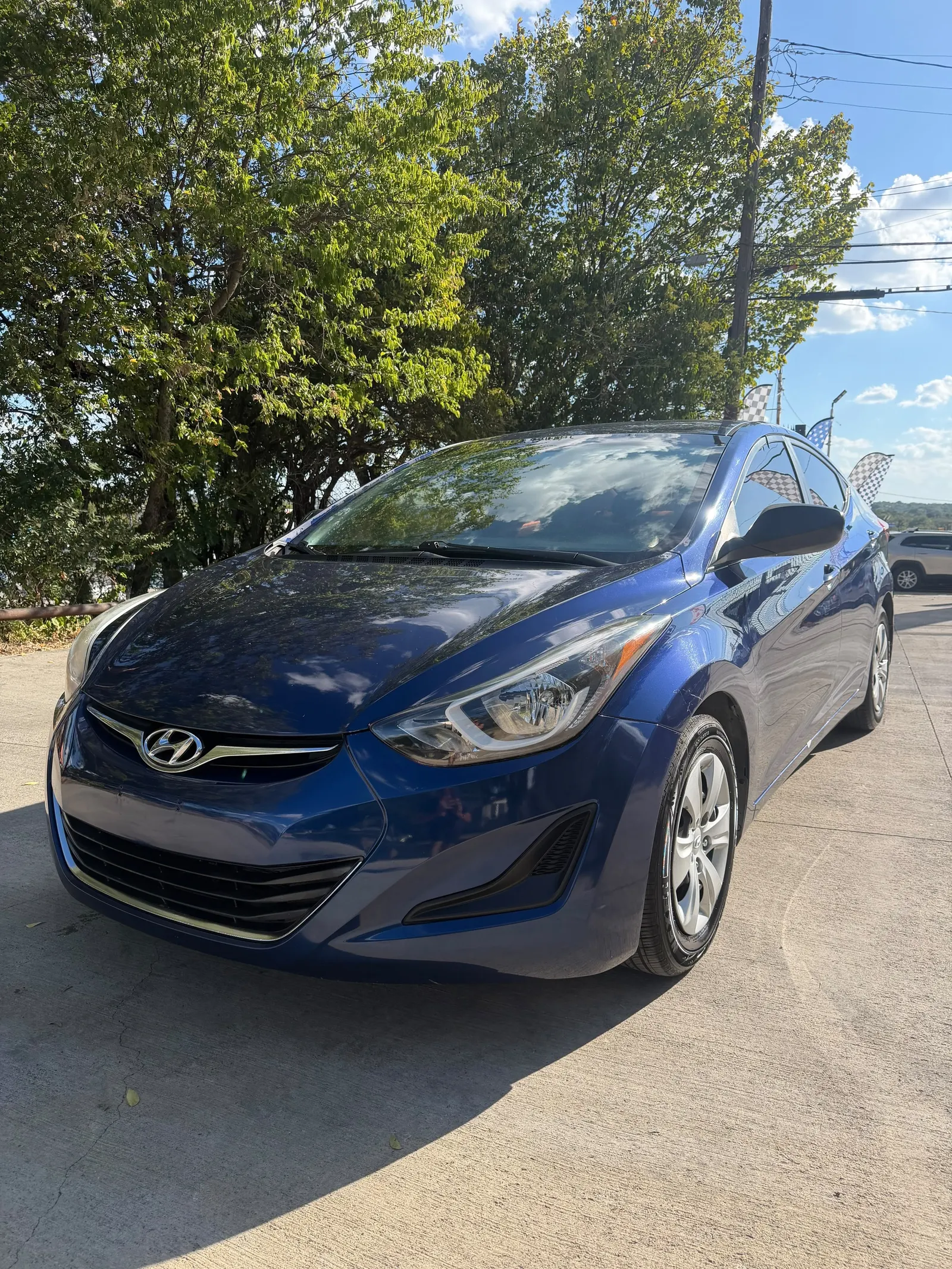 Hyundai ELANTRA SE