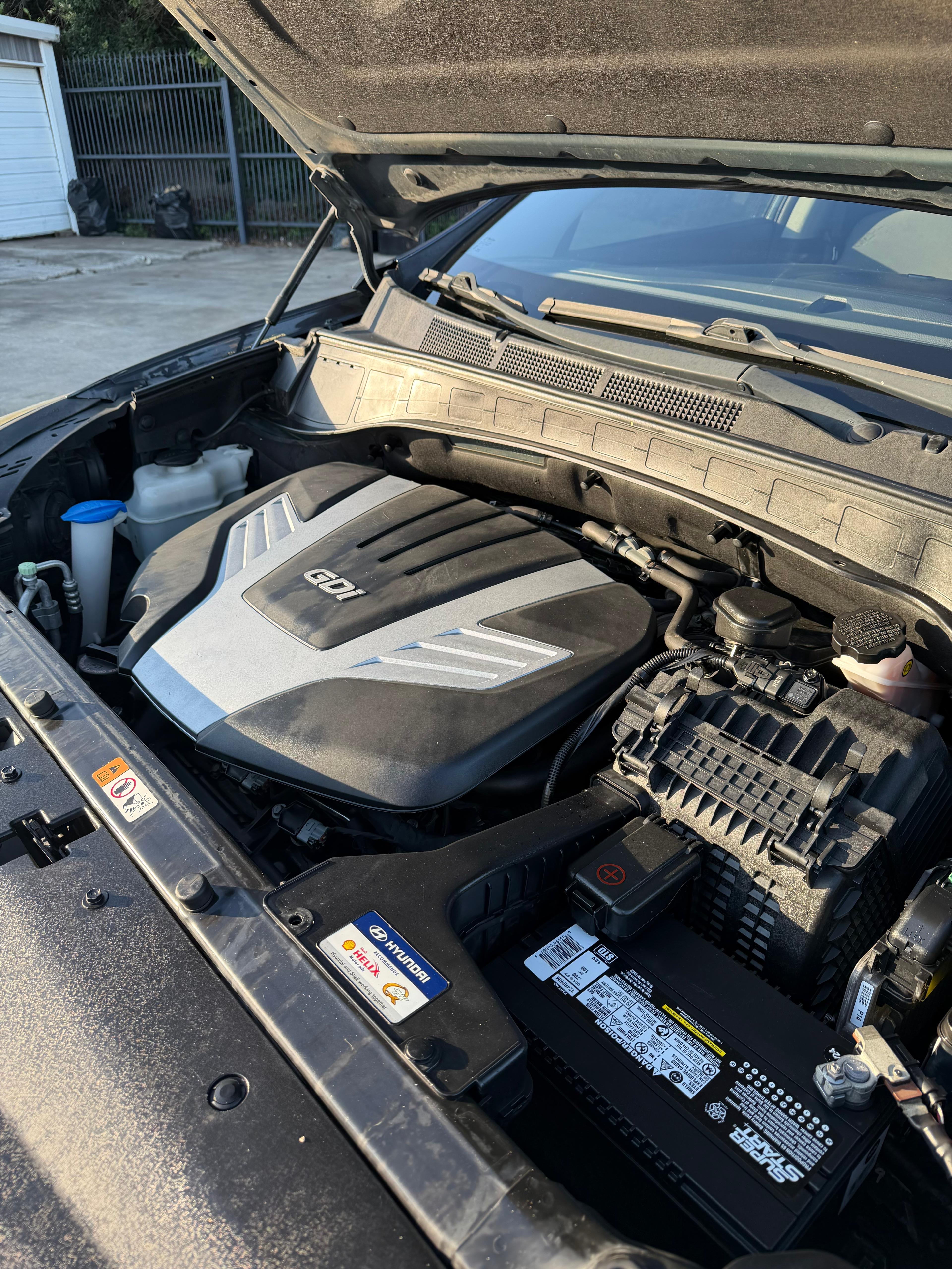 Hyundai Santa Fe Limited 3.3