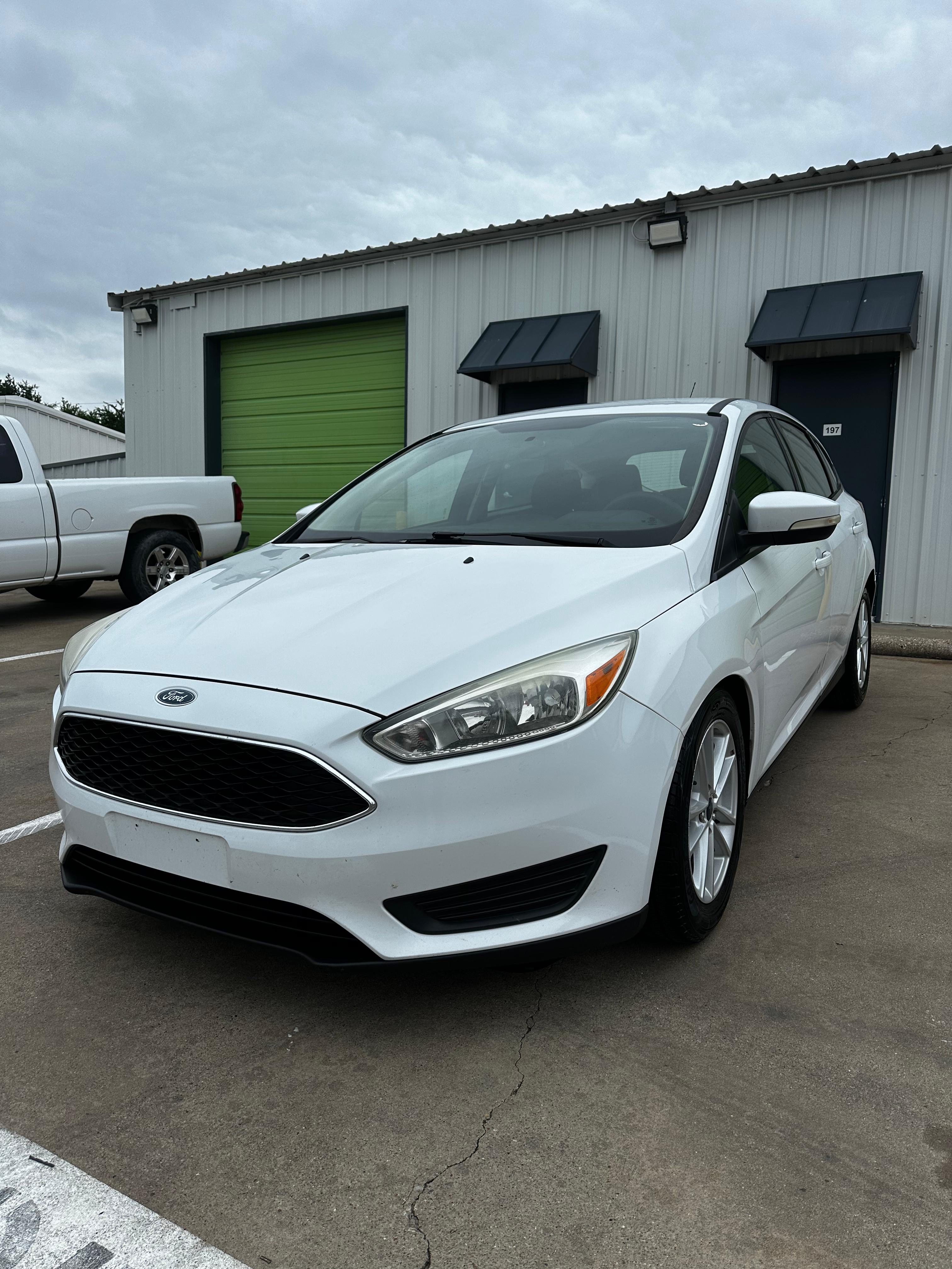 Ford Focus SE