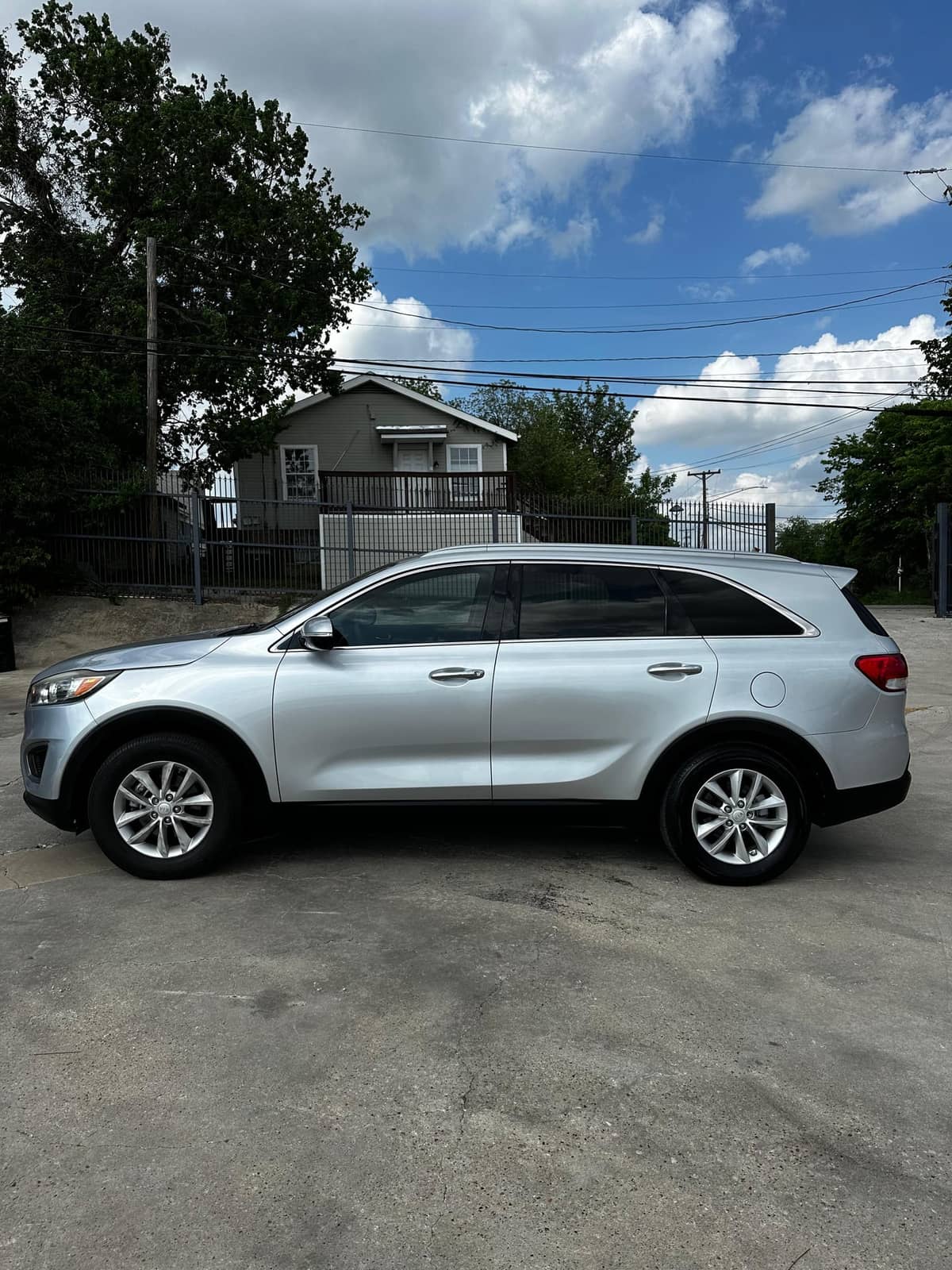 Kia Sorento Limited 