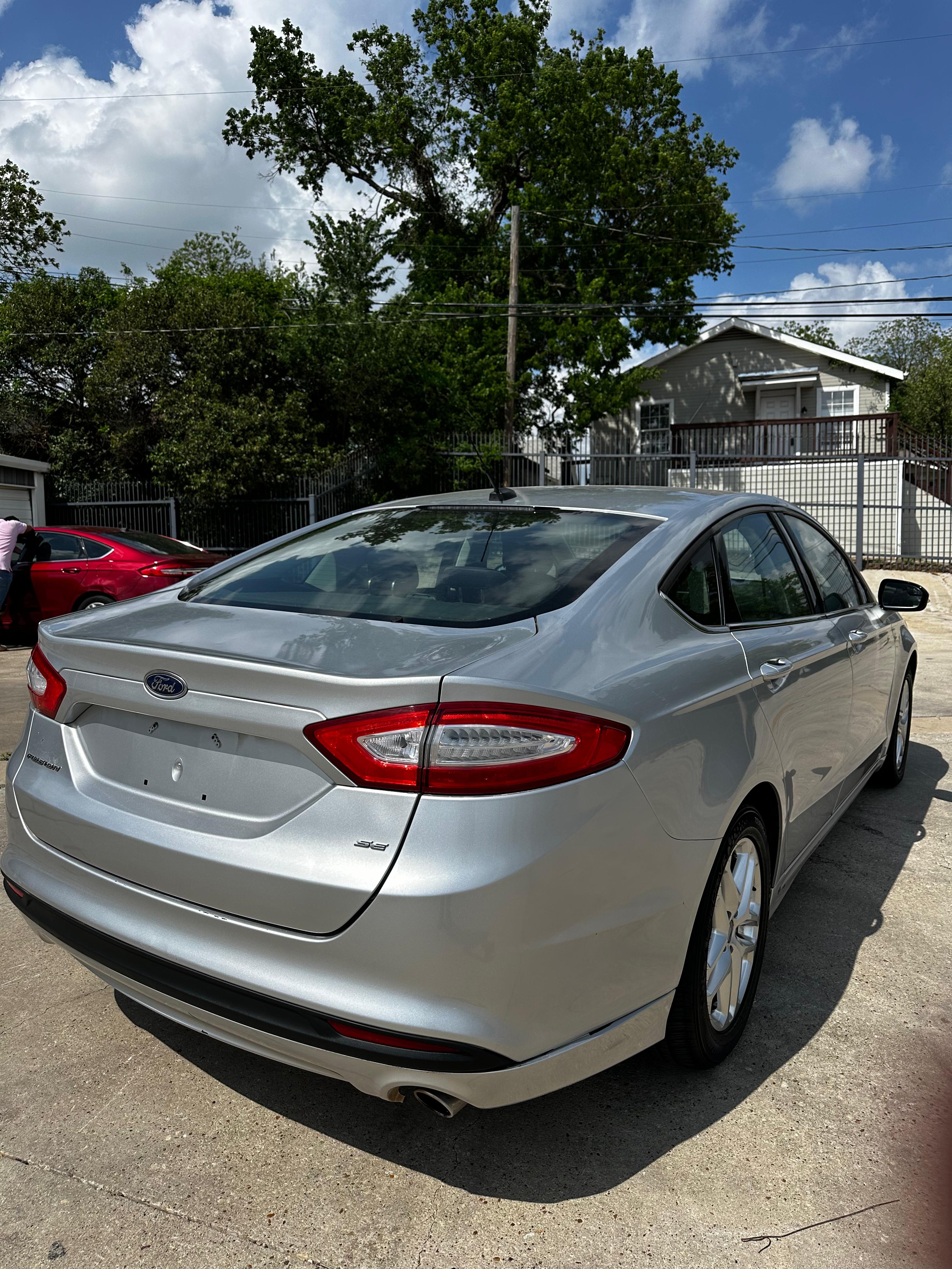 Ford Fusion 