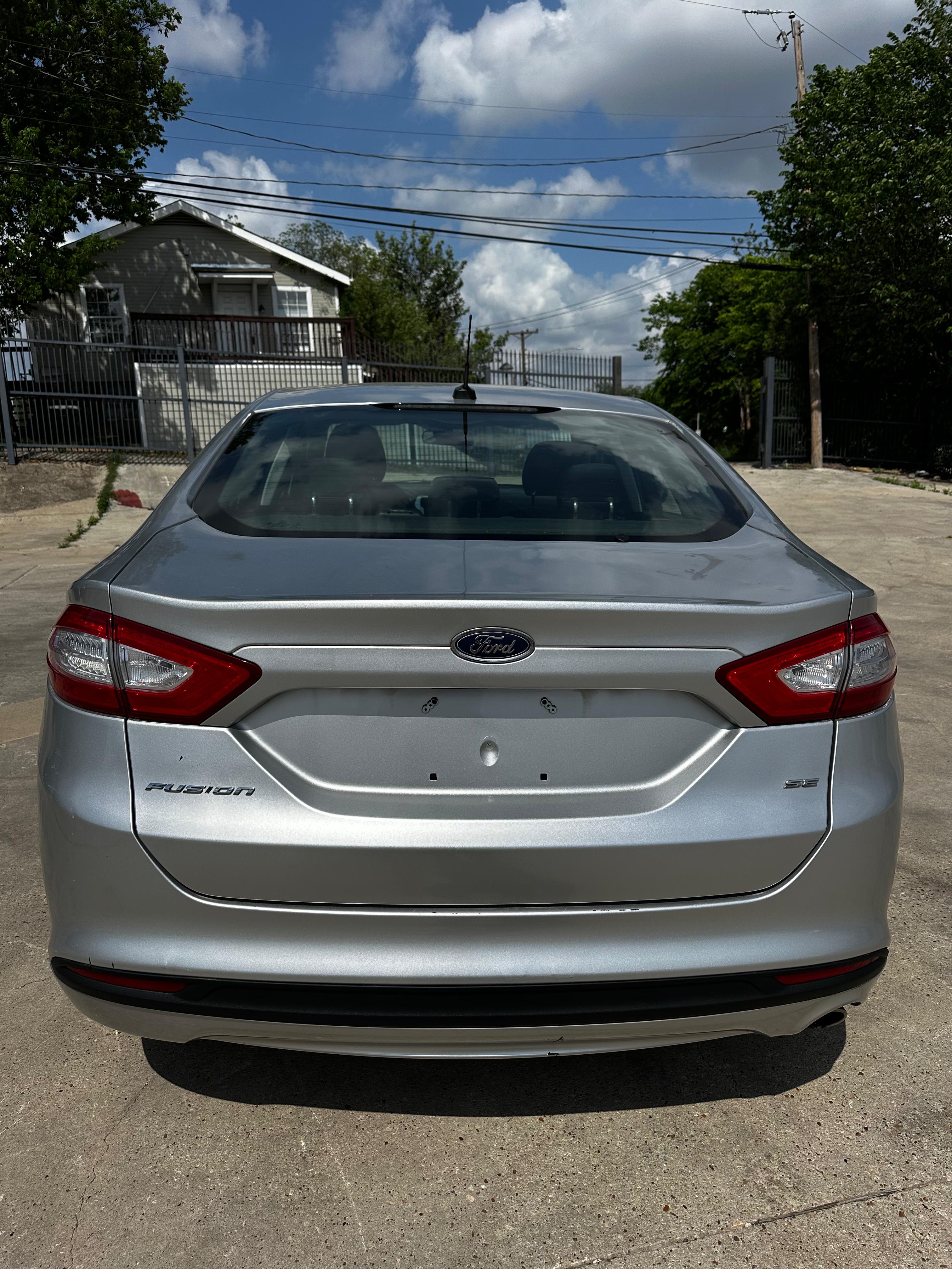 Ford Fusion 