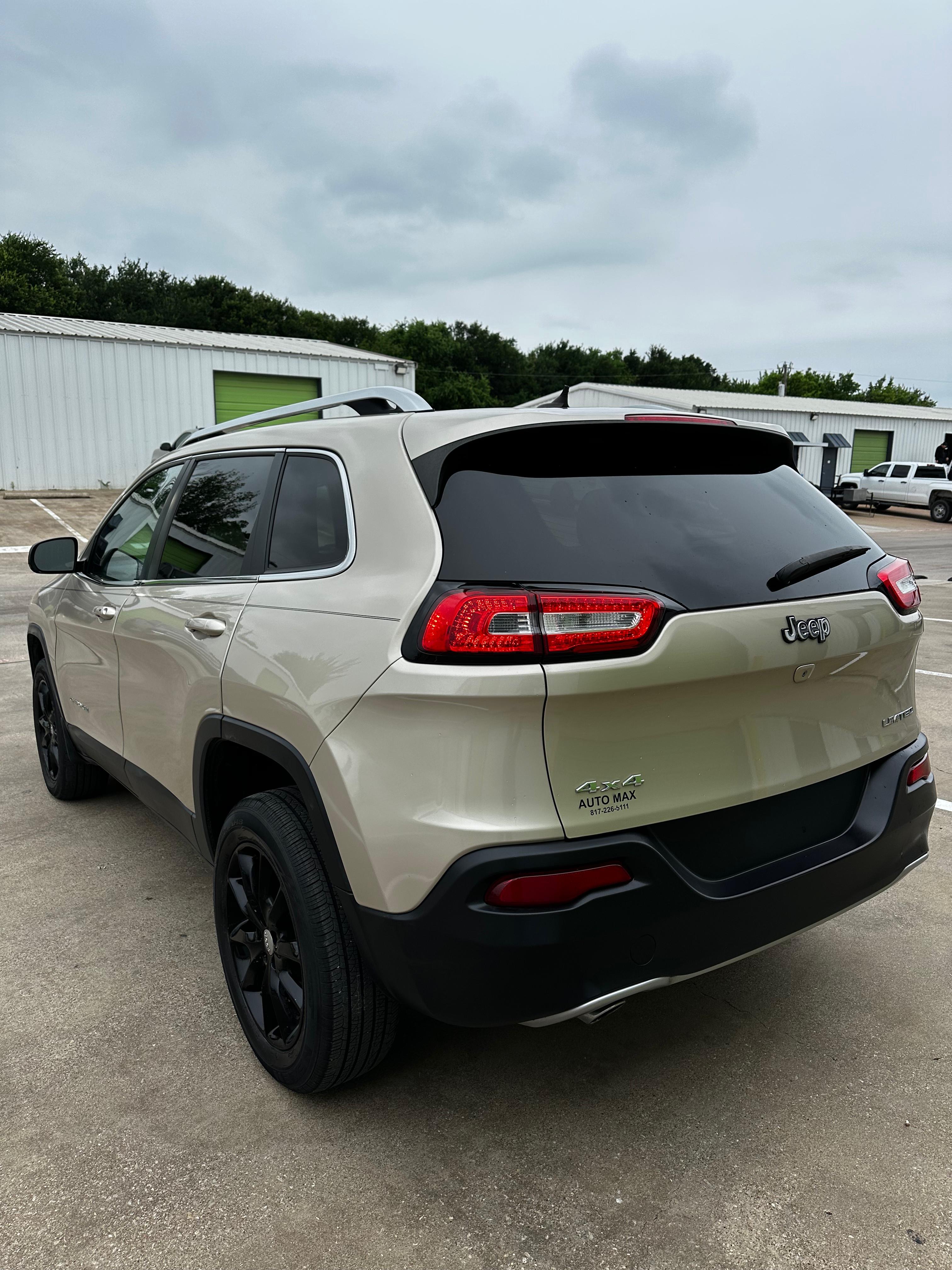Jeep Cherokee Aniversario