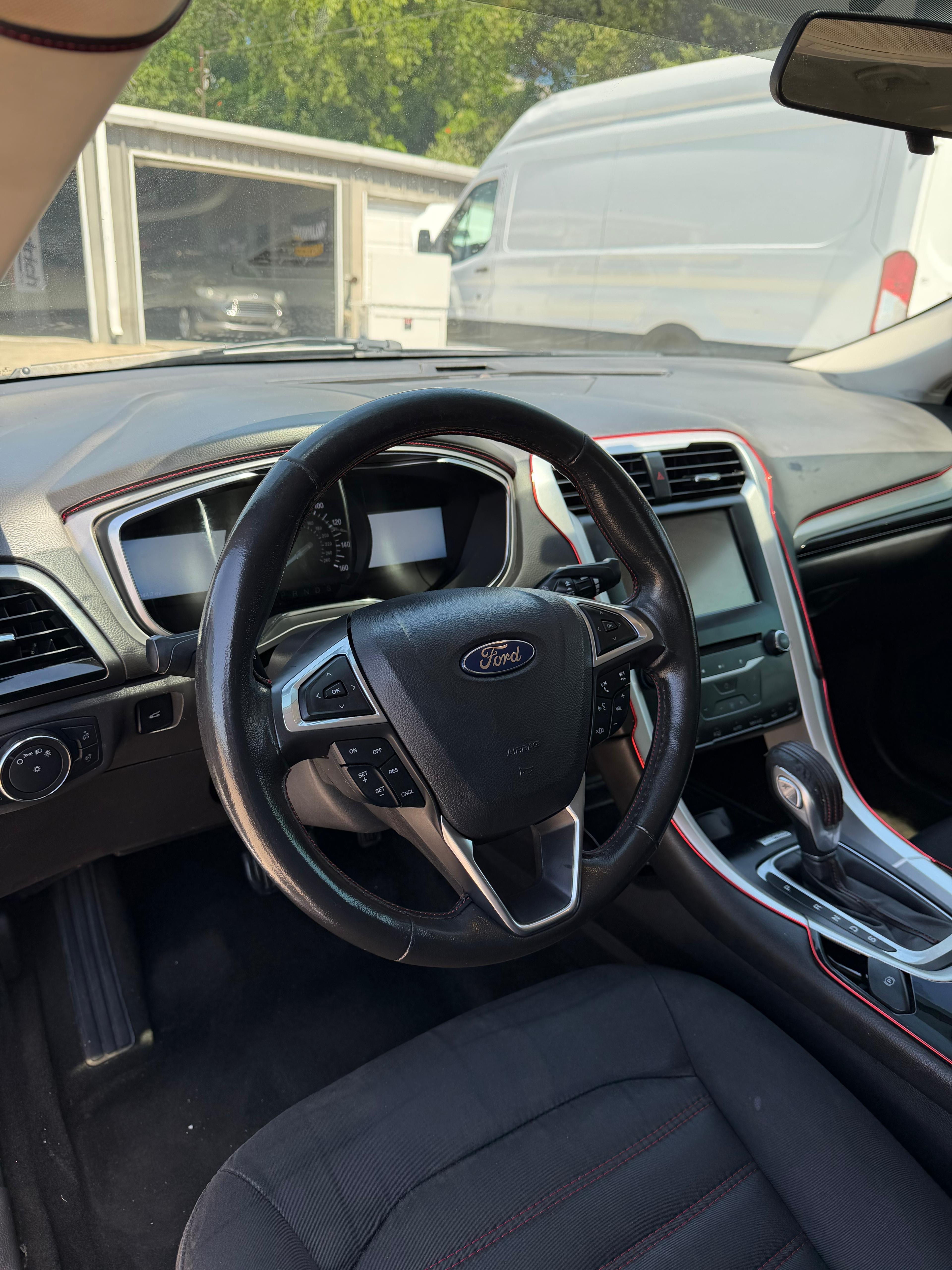 Ford Fusion Limited