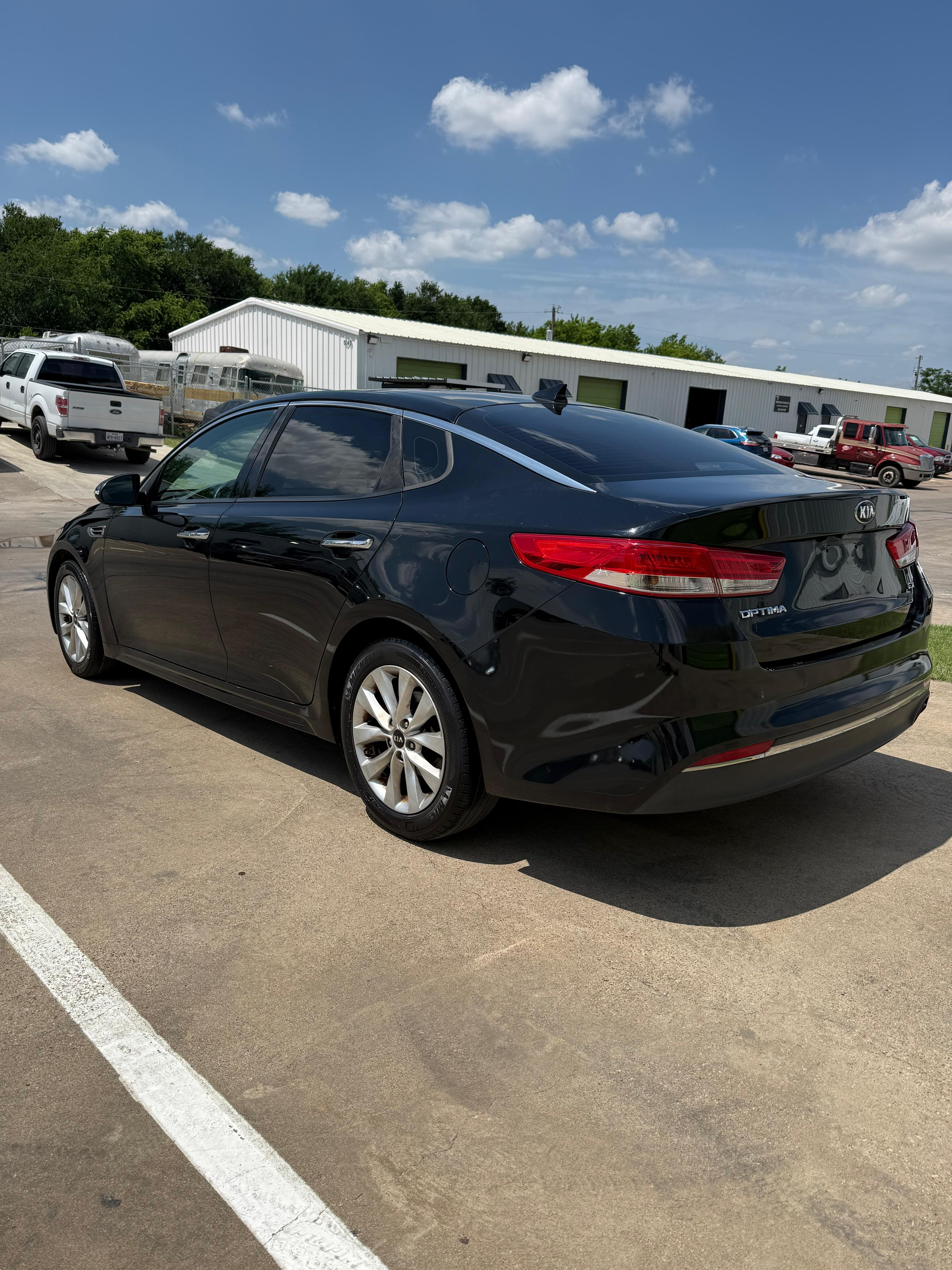 Kia Optima EX