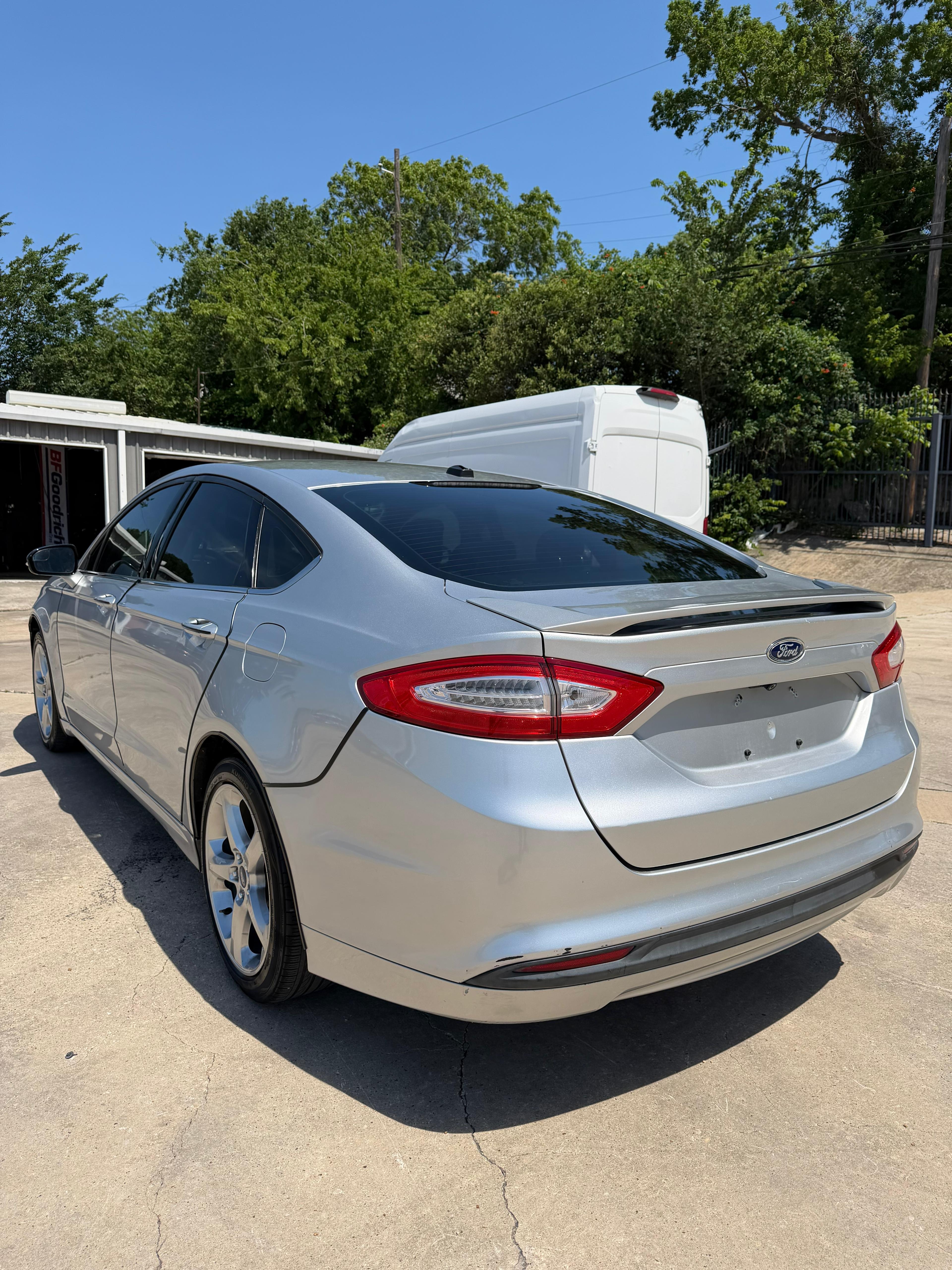 Ford Fusion Limited