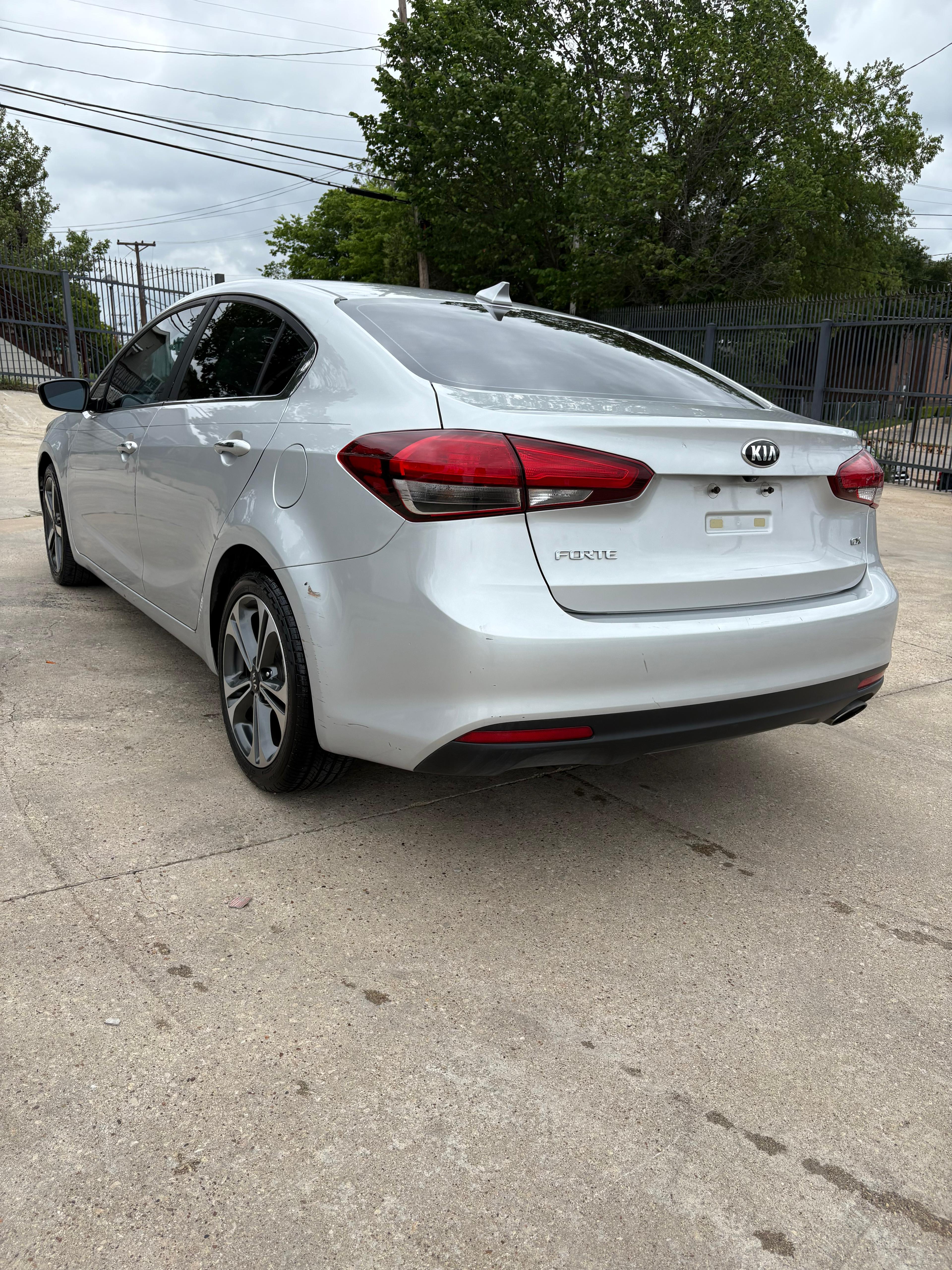 Kia Forte EX