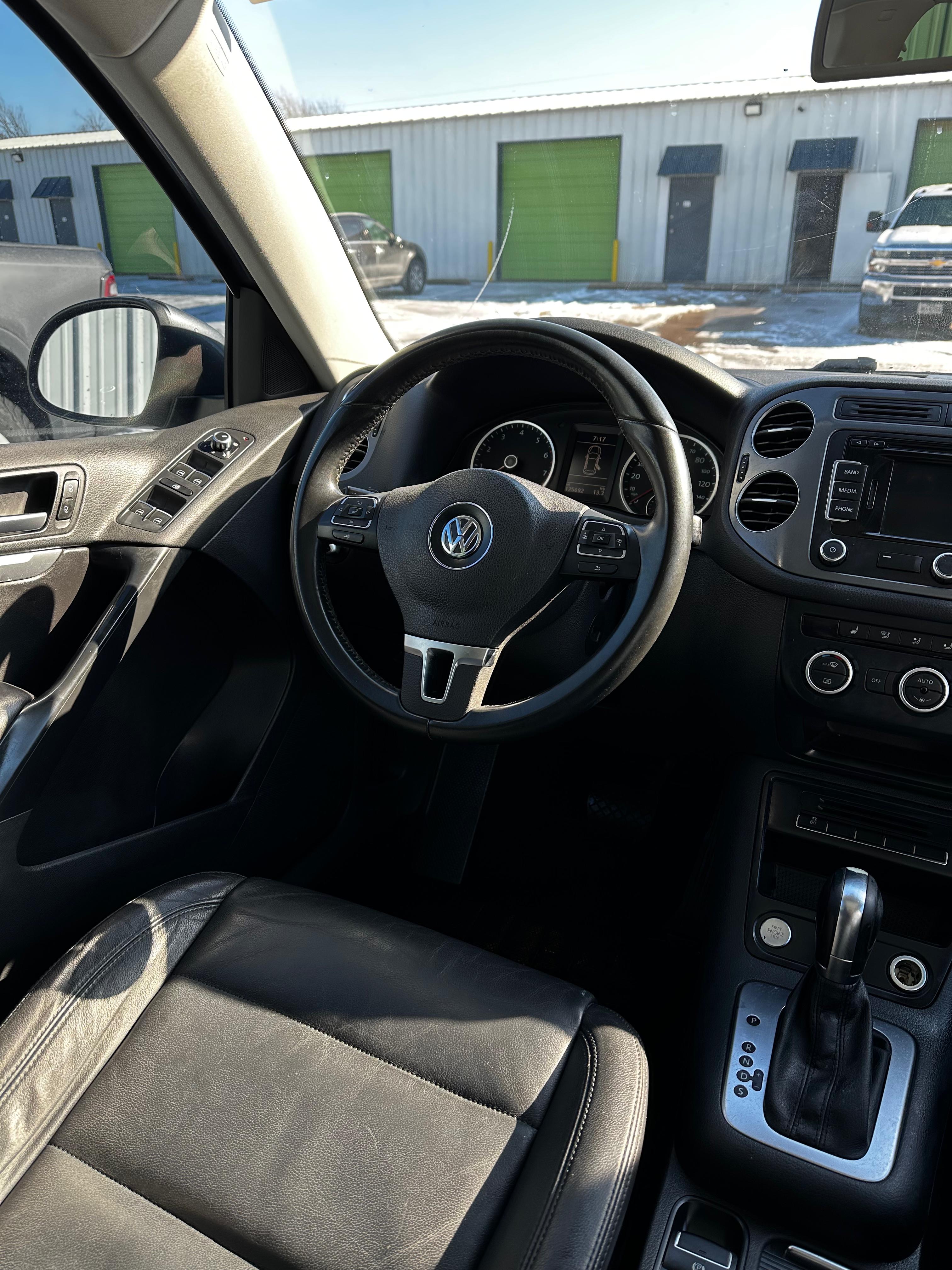 Volkswagen Tiguan Limited